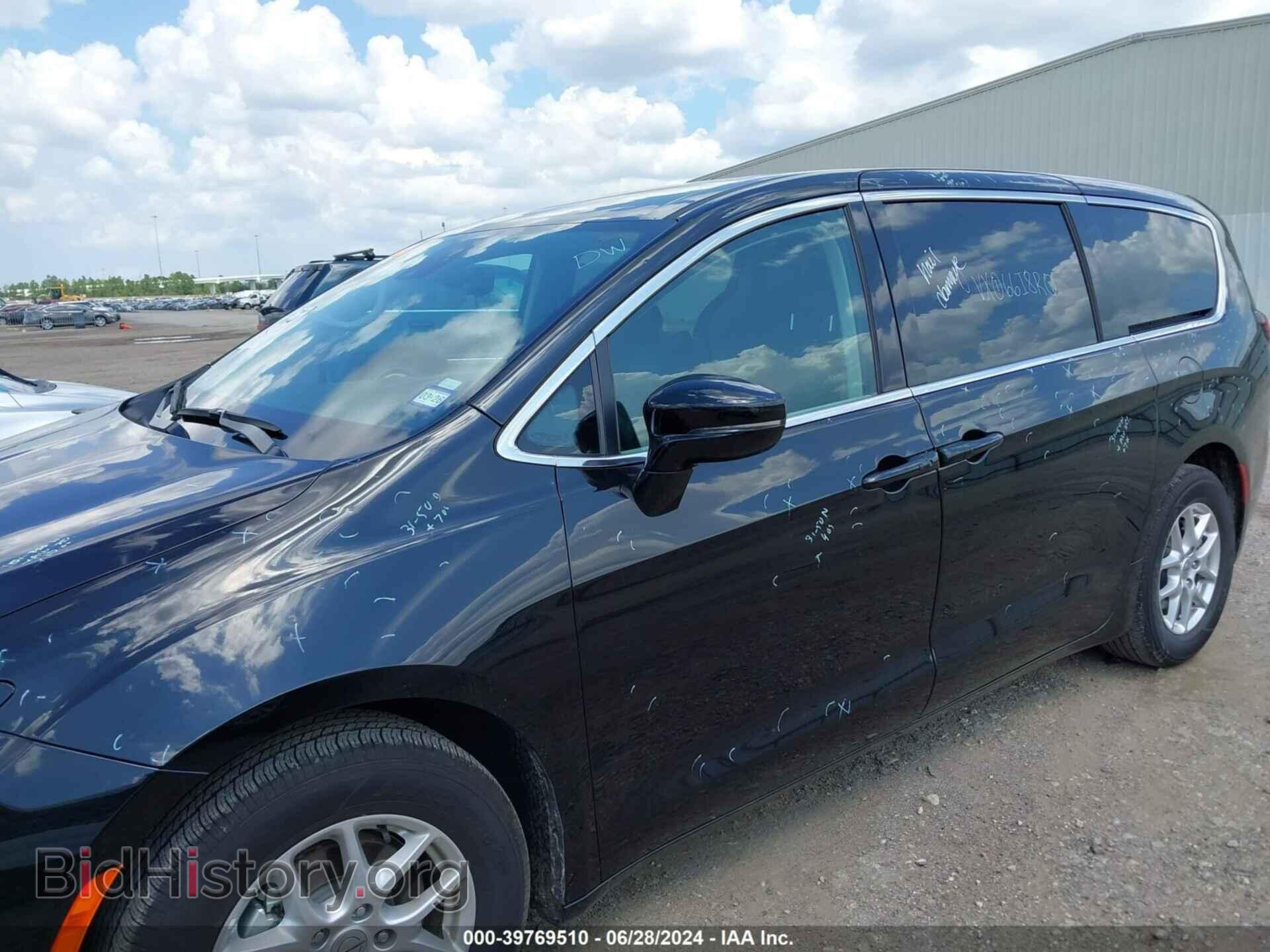 2024 CHRYSLER PACIFICA - VIN: 2C4RC1BG5RR136402 - Фото 6