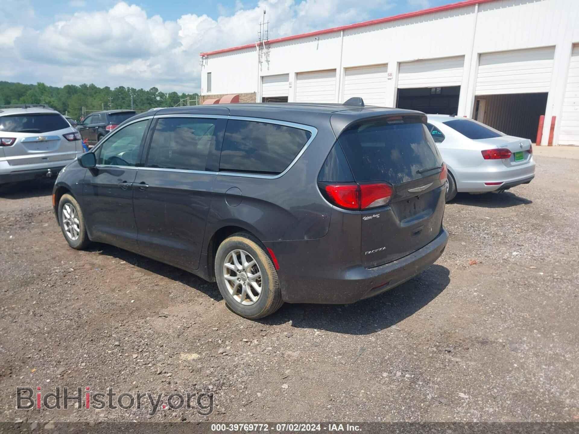 2017 CHRYSLER PACIFICA - VIN: 2C4RC1CG5HR642809 - Фото 3