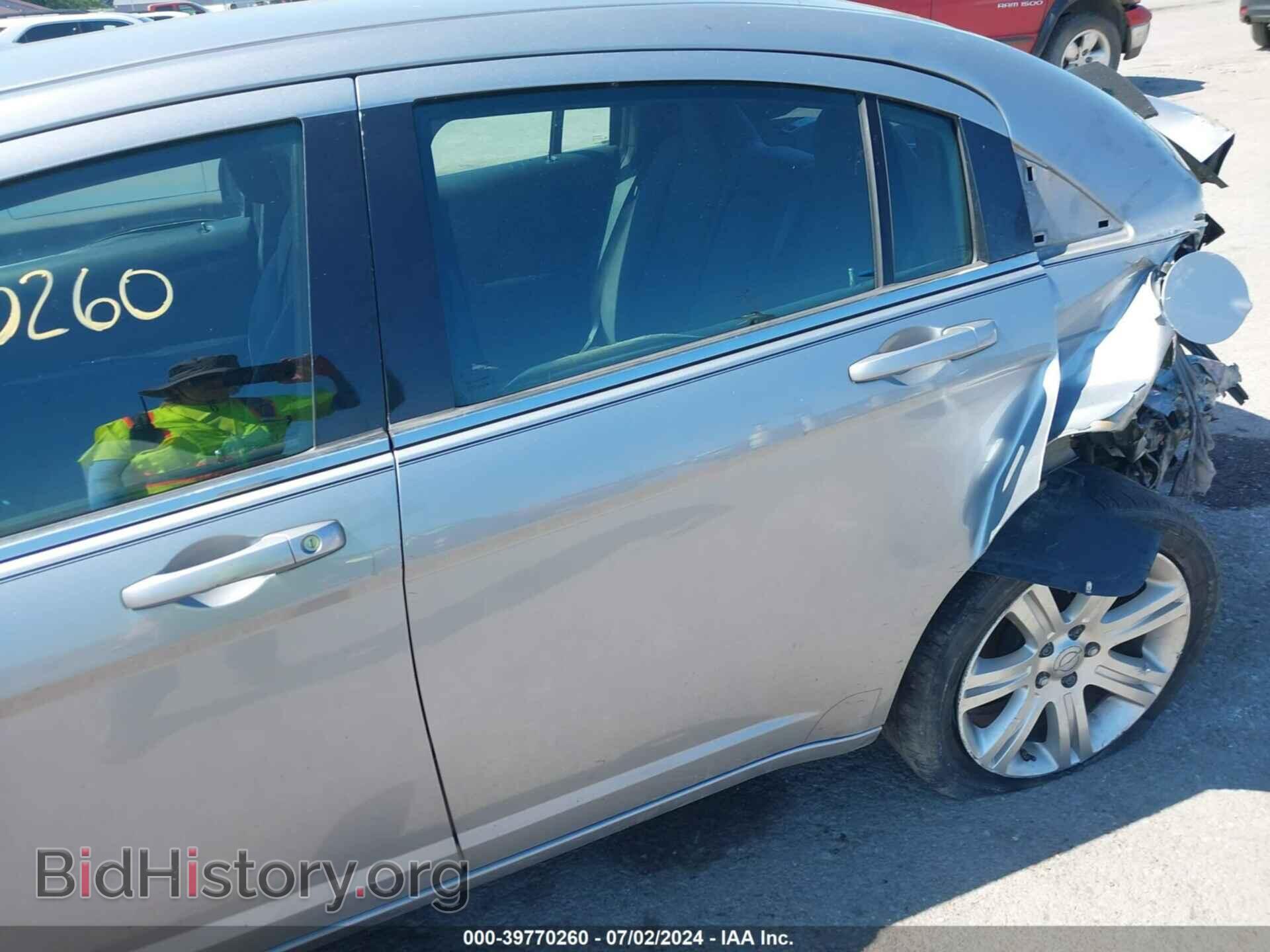 2013 CHRYSLER 200 - VIN: 1C3CCBAB4DN764320 - Фото 17