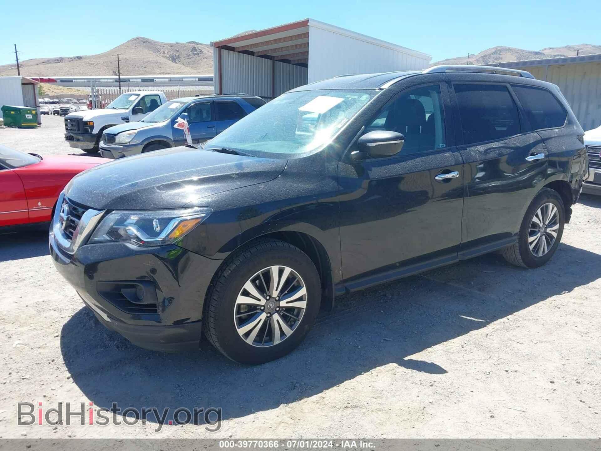 2017 NISSAN PATHFINDER - VIN: 5N1DR2MN3HC616130 - Фото 2