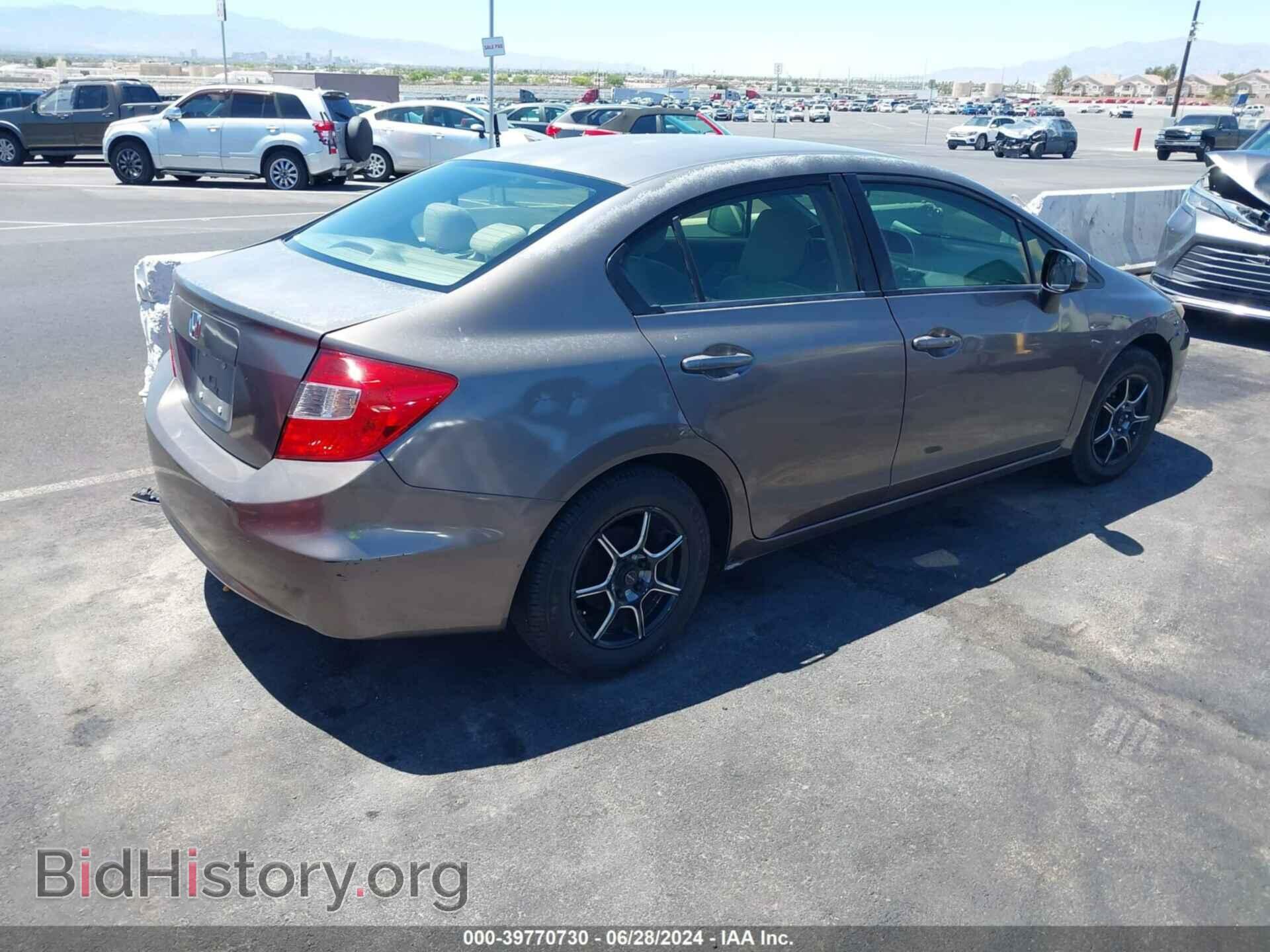 2012 HONDA CIVIC - VIN: 2HGFB2F56CH562425 - Photo 4