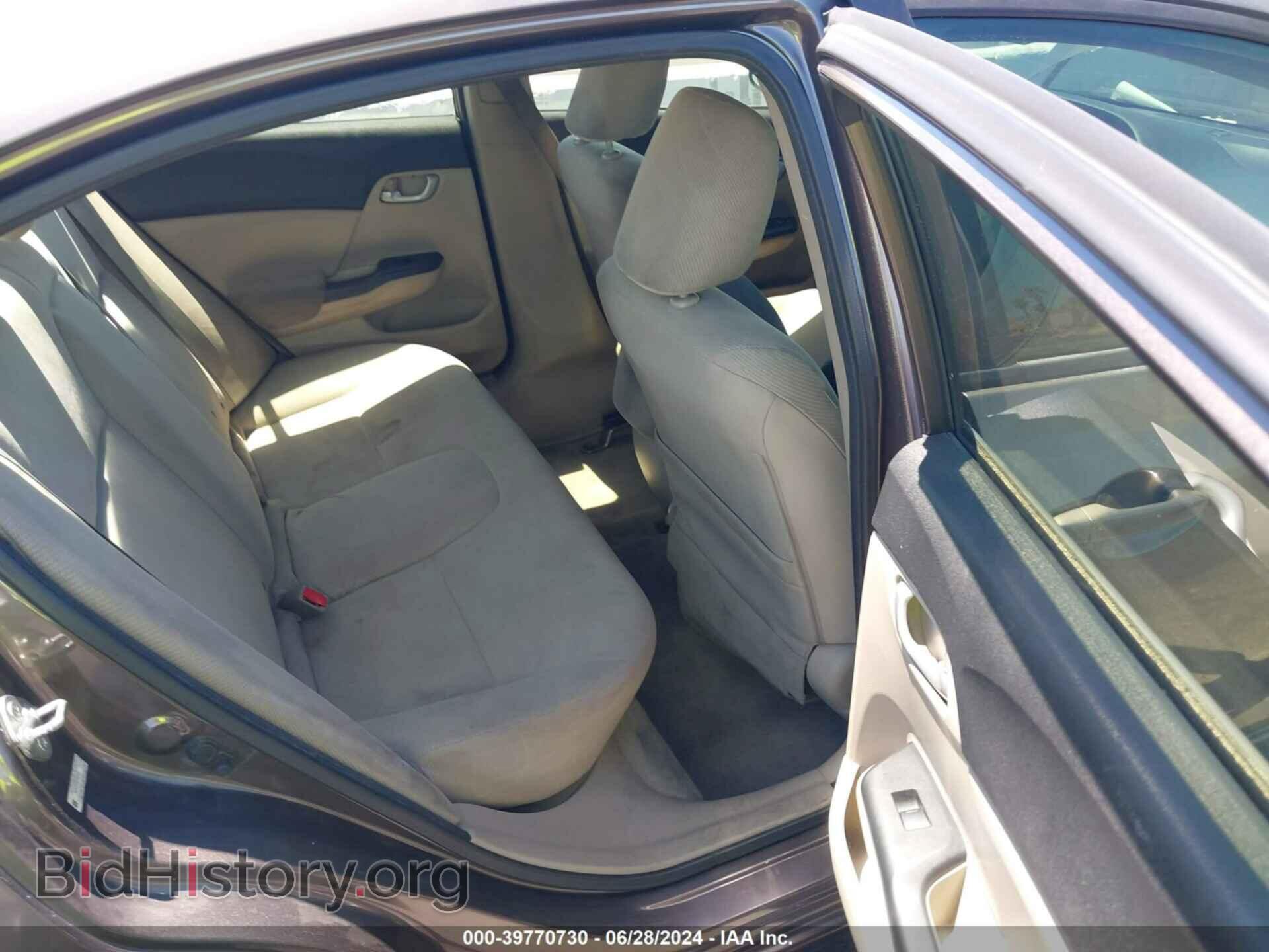 2012 HONDA CIVIC - VIN: 2HGFB2F56CH562425 - Photo 8