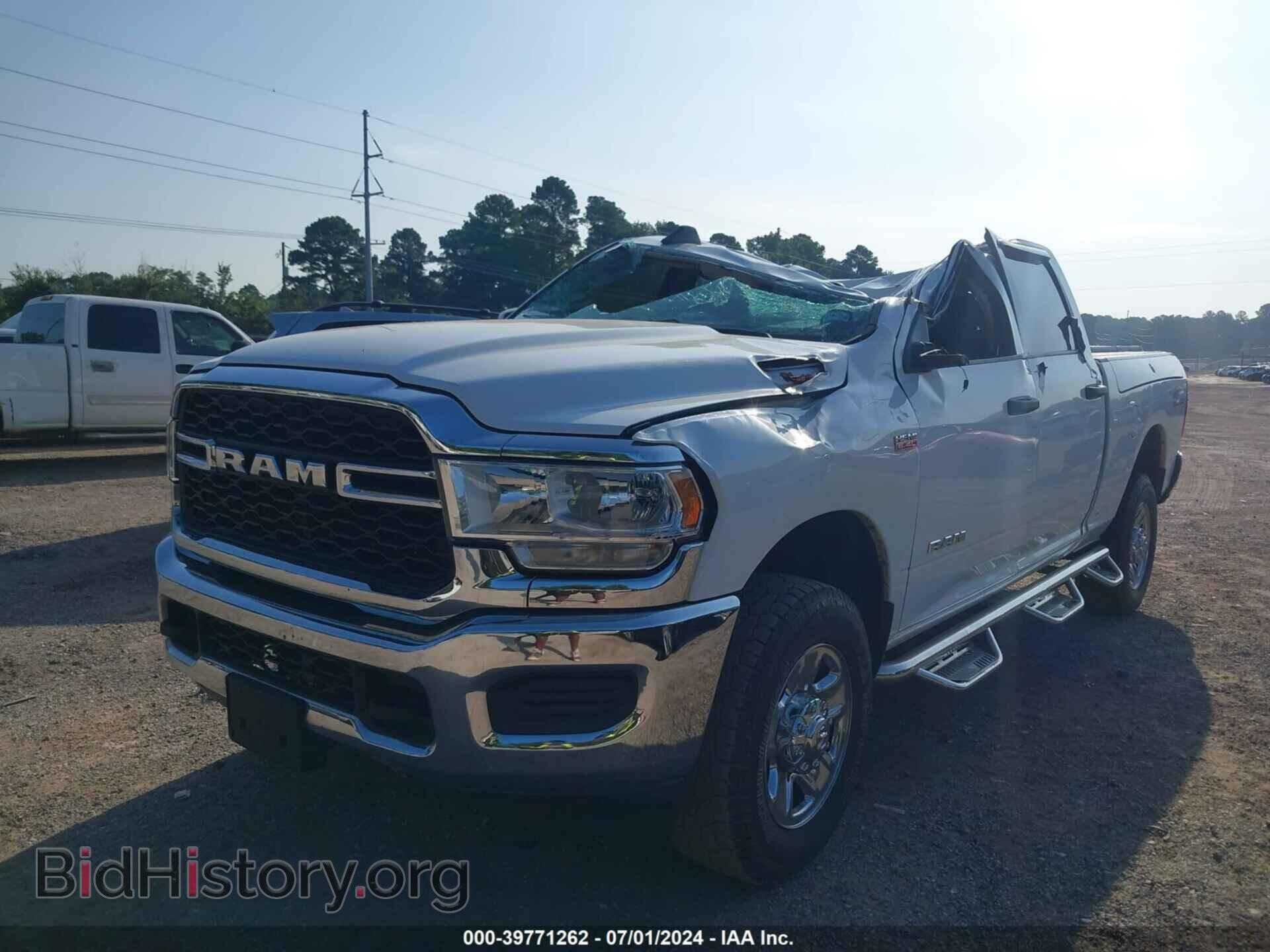 2019 RAM 2500 - VIN: 3C6UR5CJ7KG615921 - Фото 2