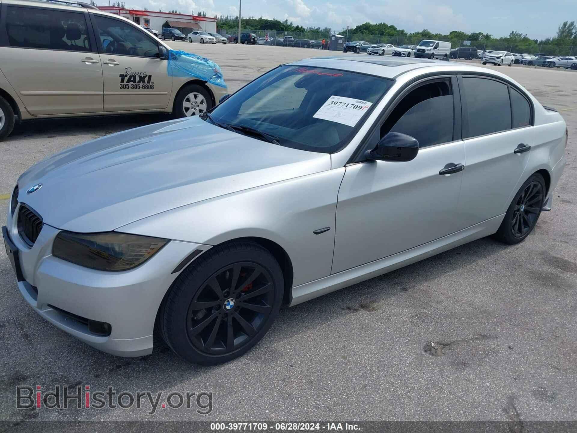 2011 BMW 328I - VIN: WBAPH7C53BE683046 - Фото 2