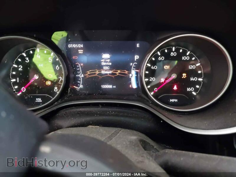 2020 Jeep COMPASS (VIN 3C4NJDCB7LT221299) — photo 7 of 21