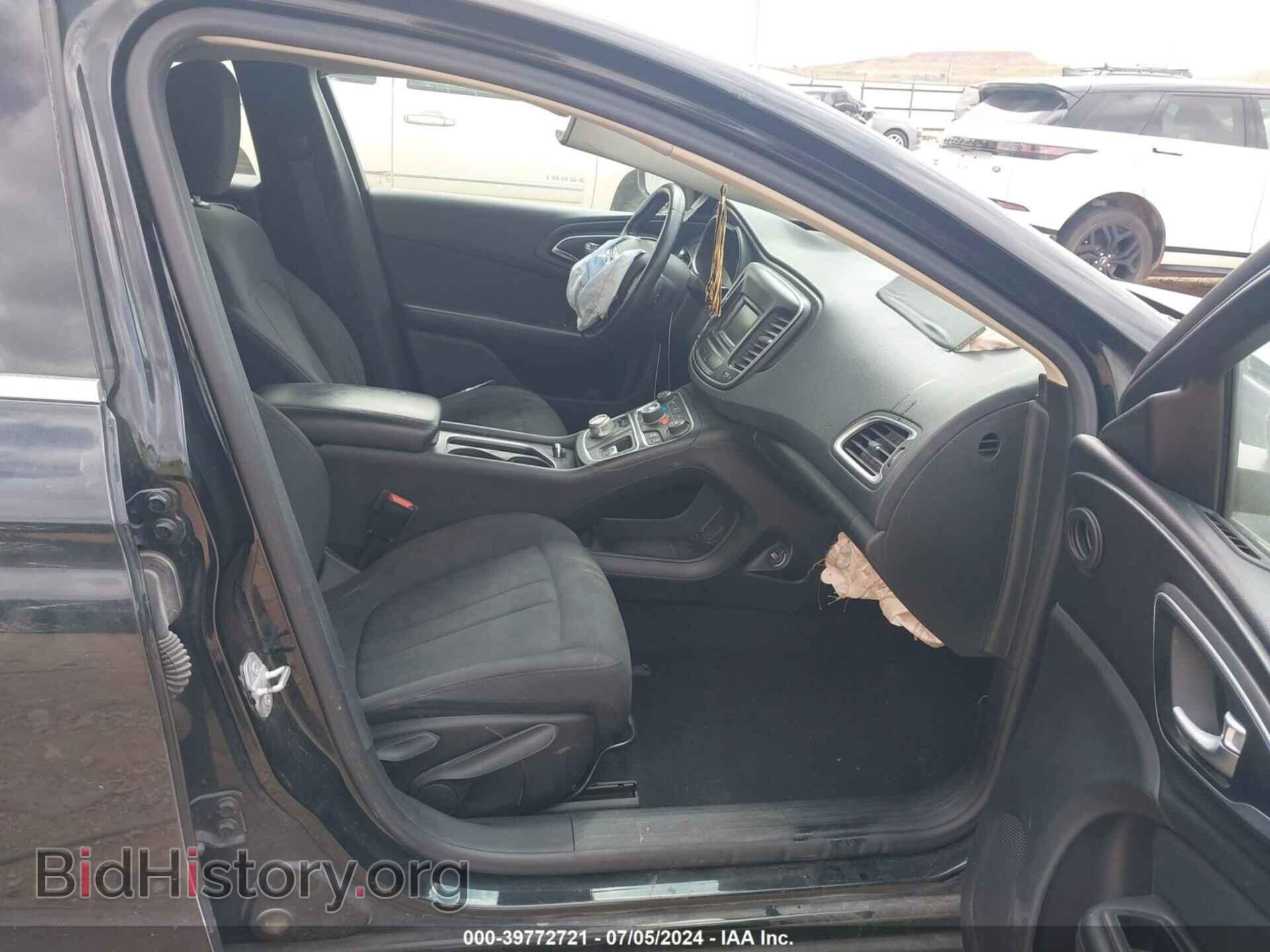2016 CHRYSLER 200 - VIN: 1C3CCCABXGN127510 - Photo 5
