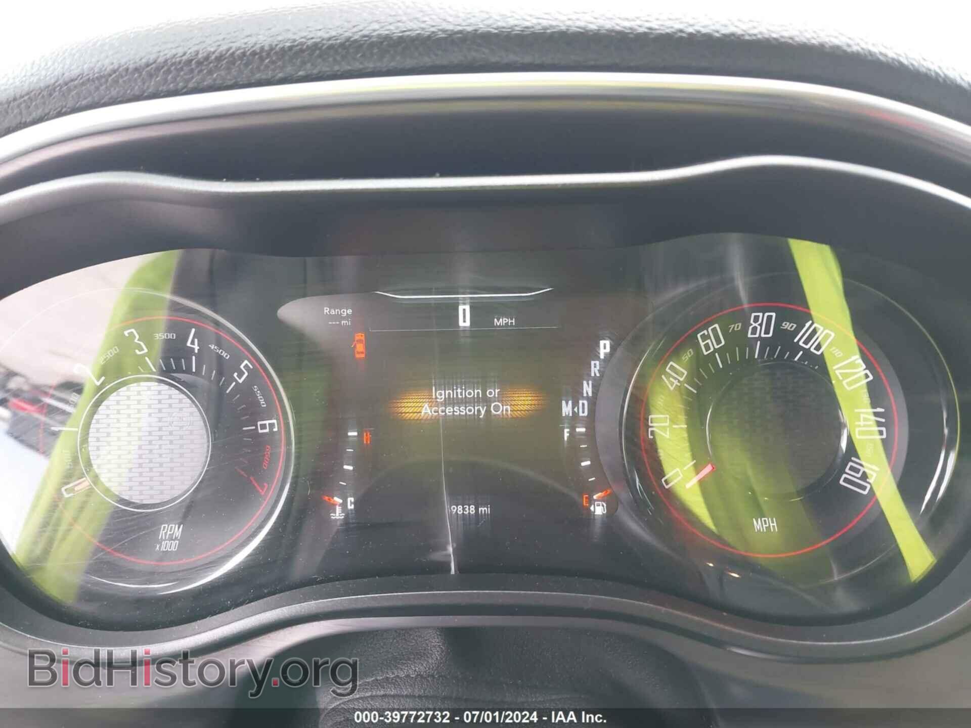 2017 DODGE CHALLENGER - VIN: 2C3CDZAG2HH558204 - Фото 7