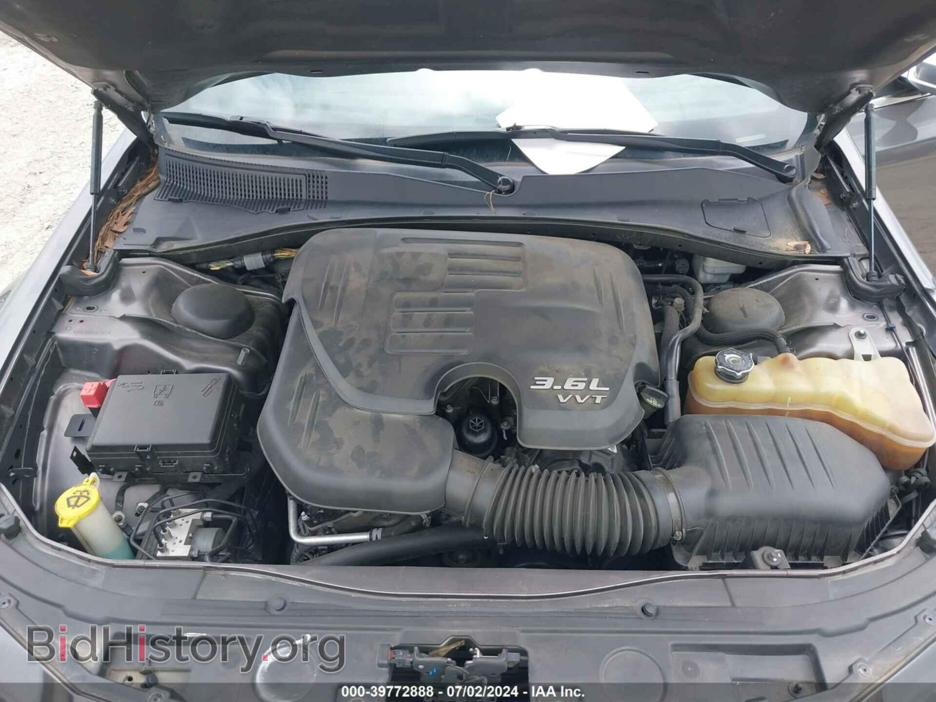 2015 CHRYSLER 300C - VIN: 2C3CCASG0FH773032 - Фото 10