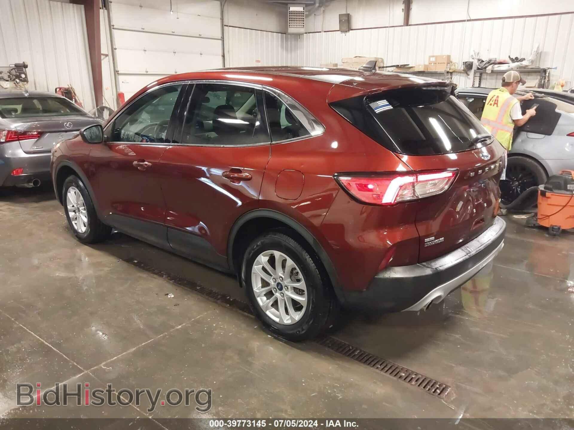 2021 FORD ESCAPE - VIN: 1FMCU9G64MUA03865 - Фото 3