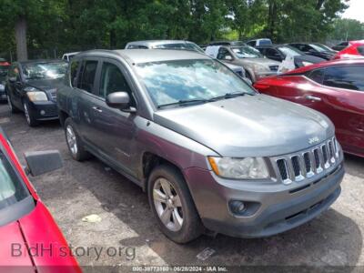 2012 Jeep COMPASS Sport, серый — VIN 1C4NJCBA9CD504232, IAAI