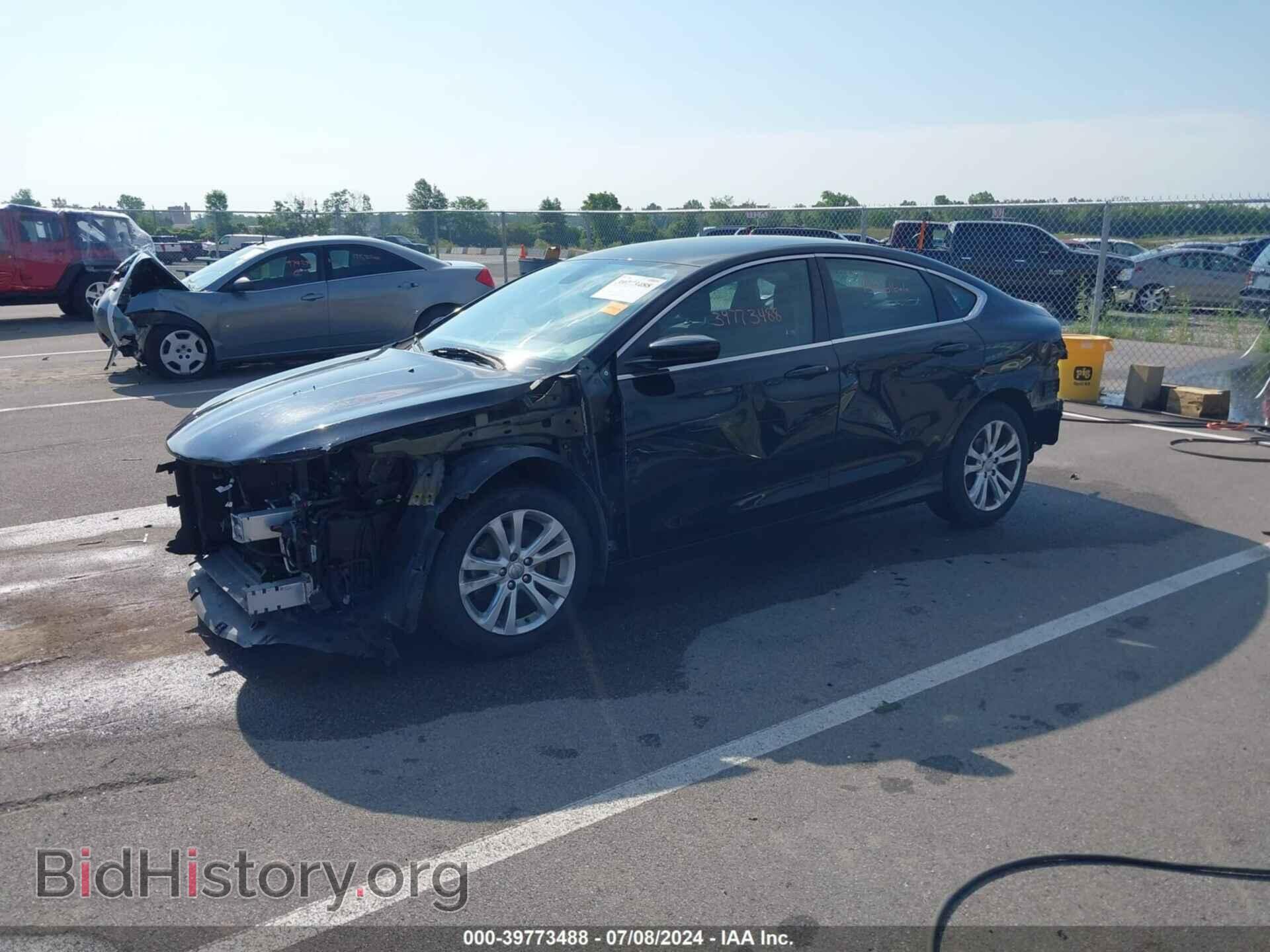 2015 CHRYSLER 200 - VIN: 1C3CCCABXFN680351 - Photo 2