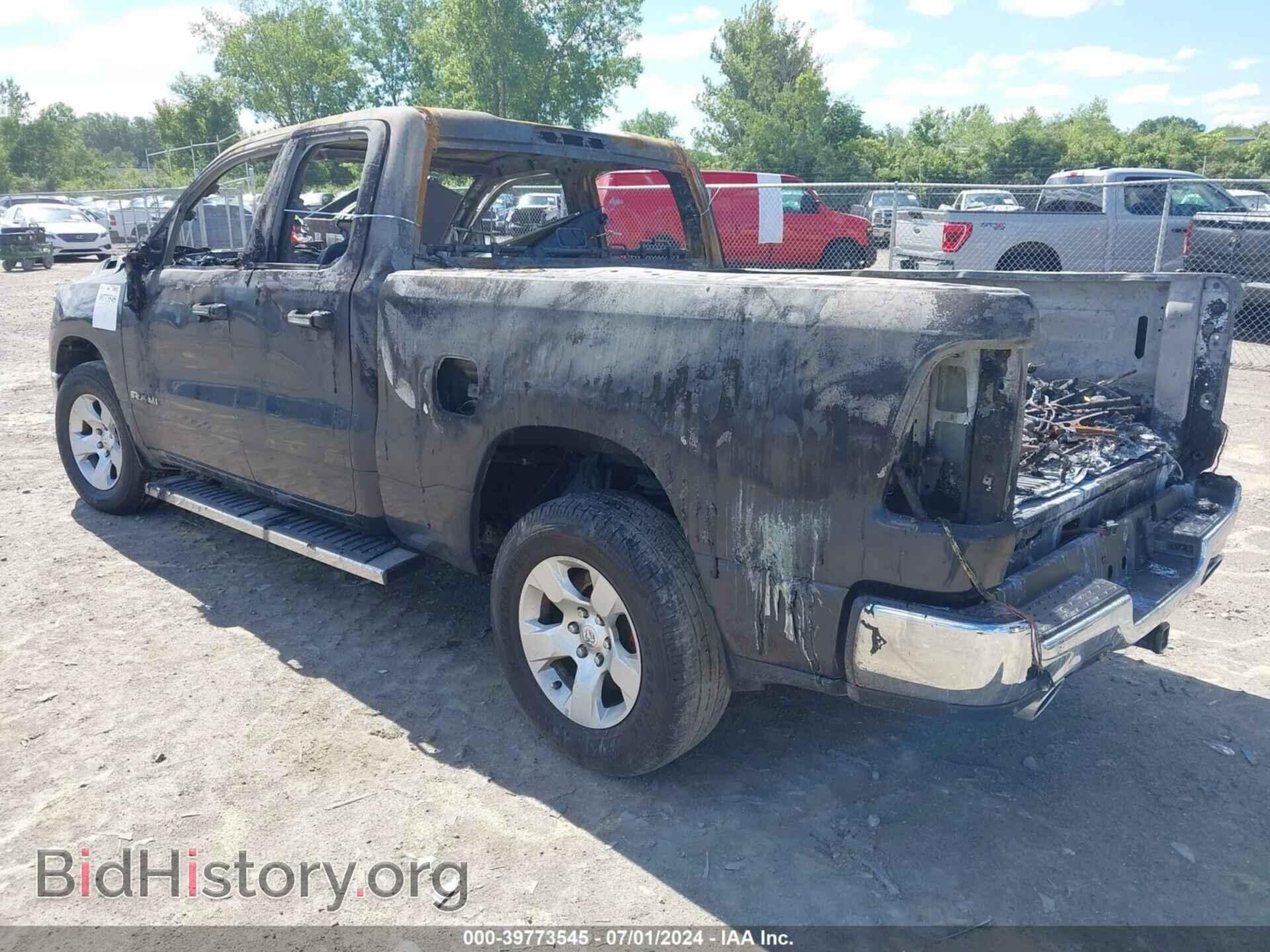 2020 RAM 1500 - VIN: 1C6SRFBT6LN312542 - Фото 3
