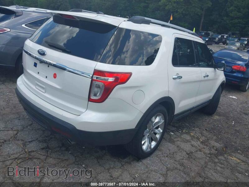 2011 Ford EXPLORER (VIN 1FMHK7D80BGA78421) — фото 4 из 17