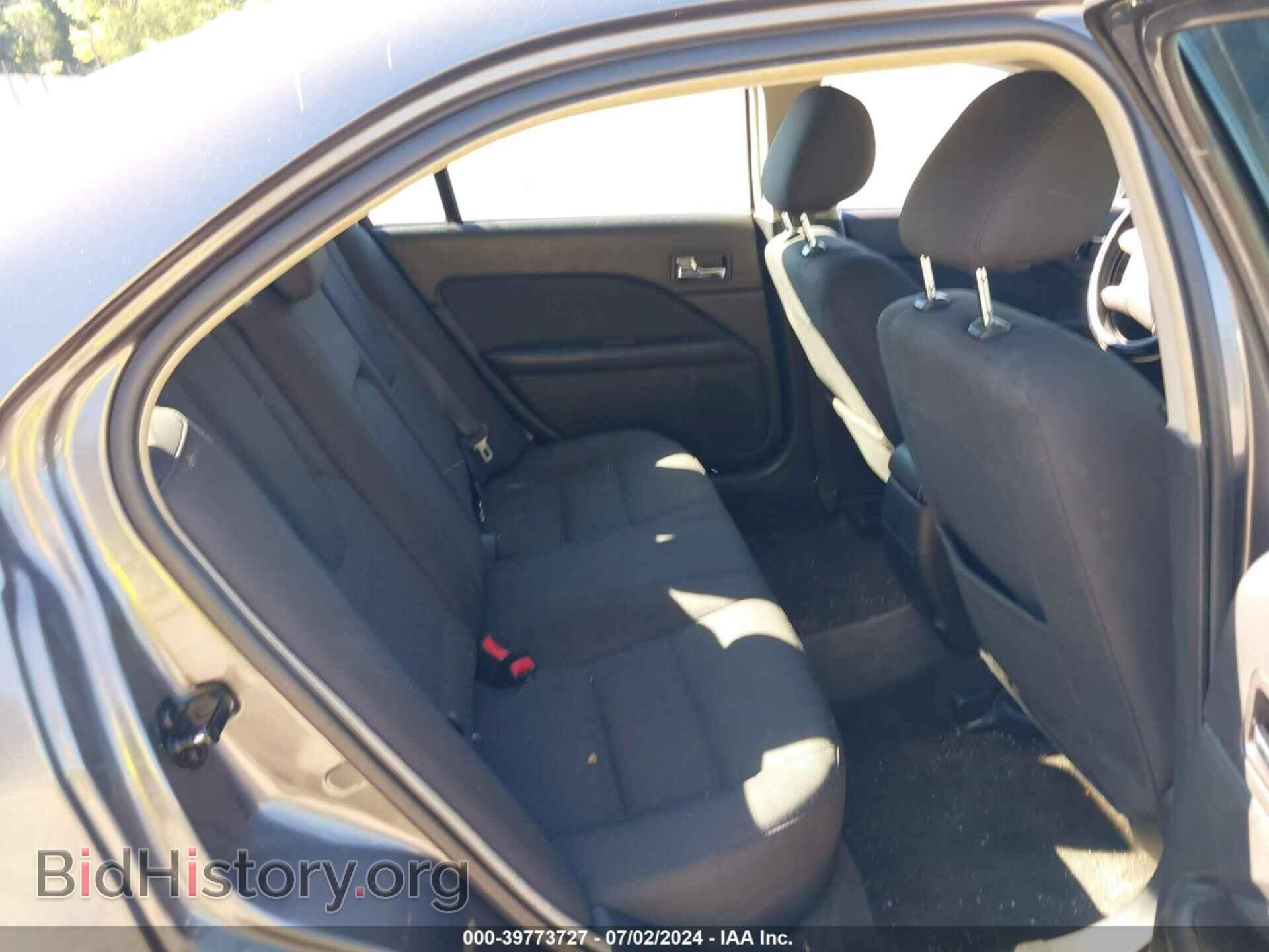 2011 FORD FUSION - VIN: 3FAHP0HA2BR216808 - Фото 8