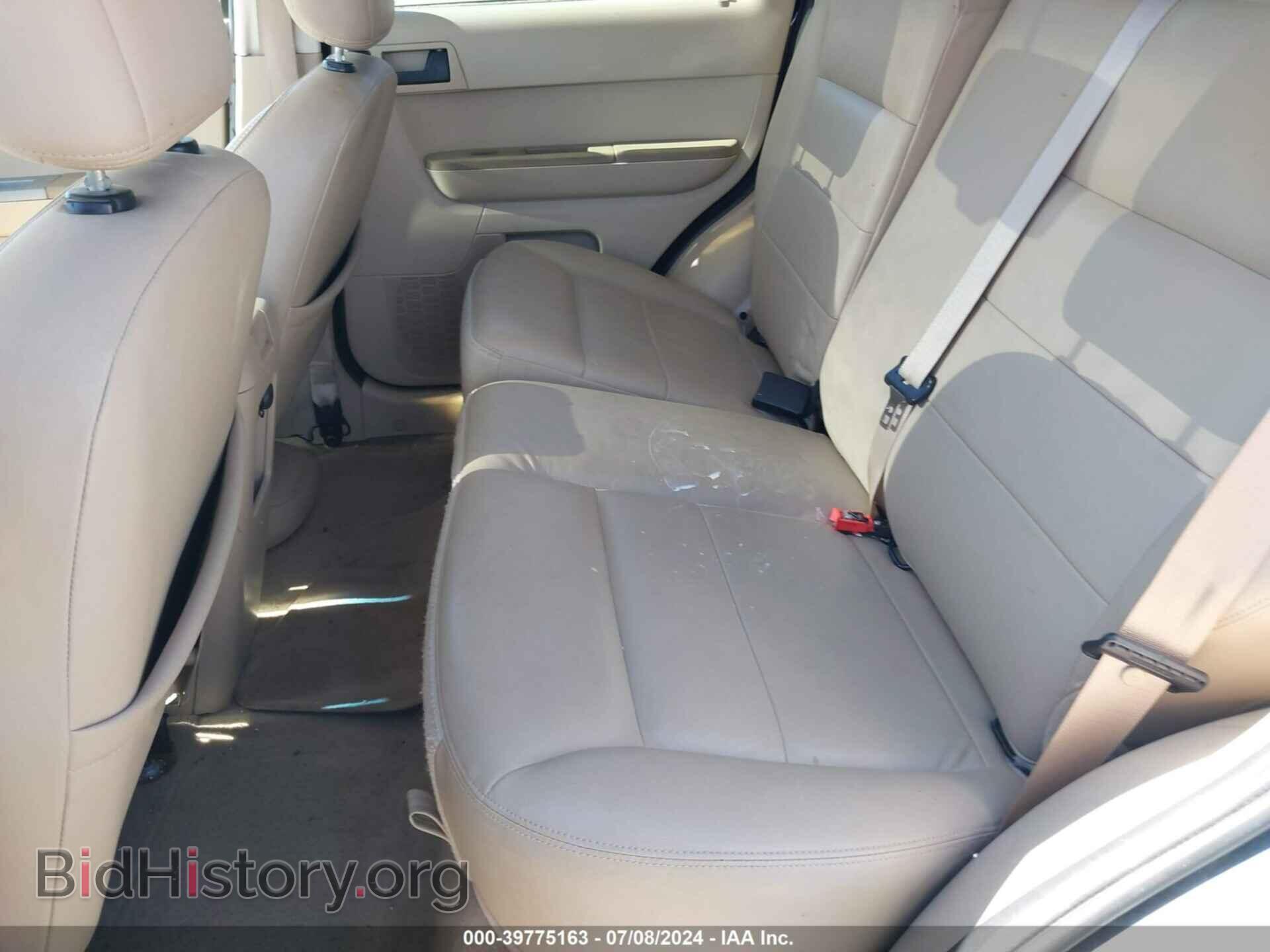 2008 FORD ESCAPE - VIN: 1FMCU03158KC15892 - Фото 8