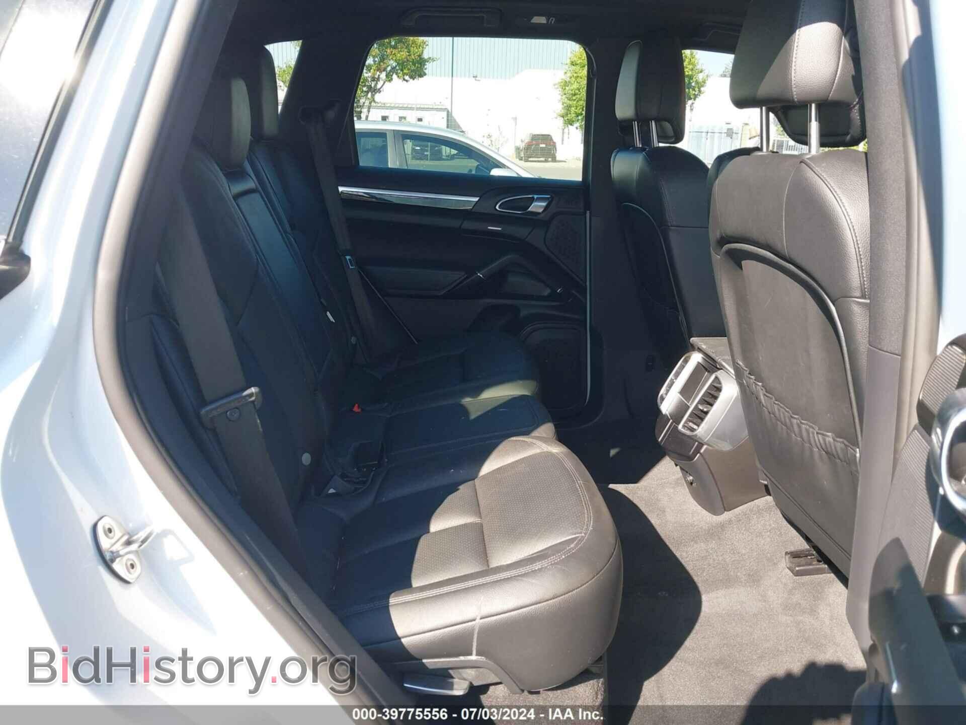 2016 PORSCHE CAYENNE - VIN: WP1AA2A23GLA03723 - Фото 8