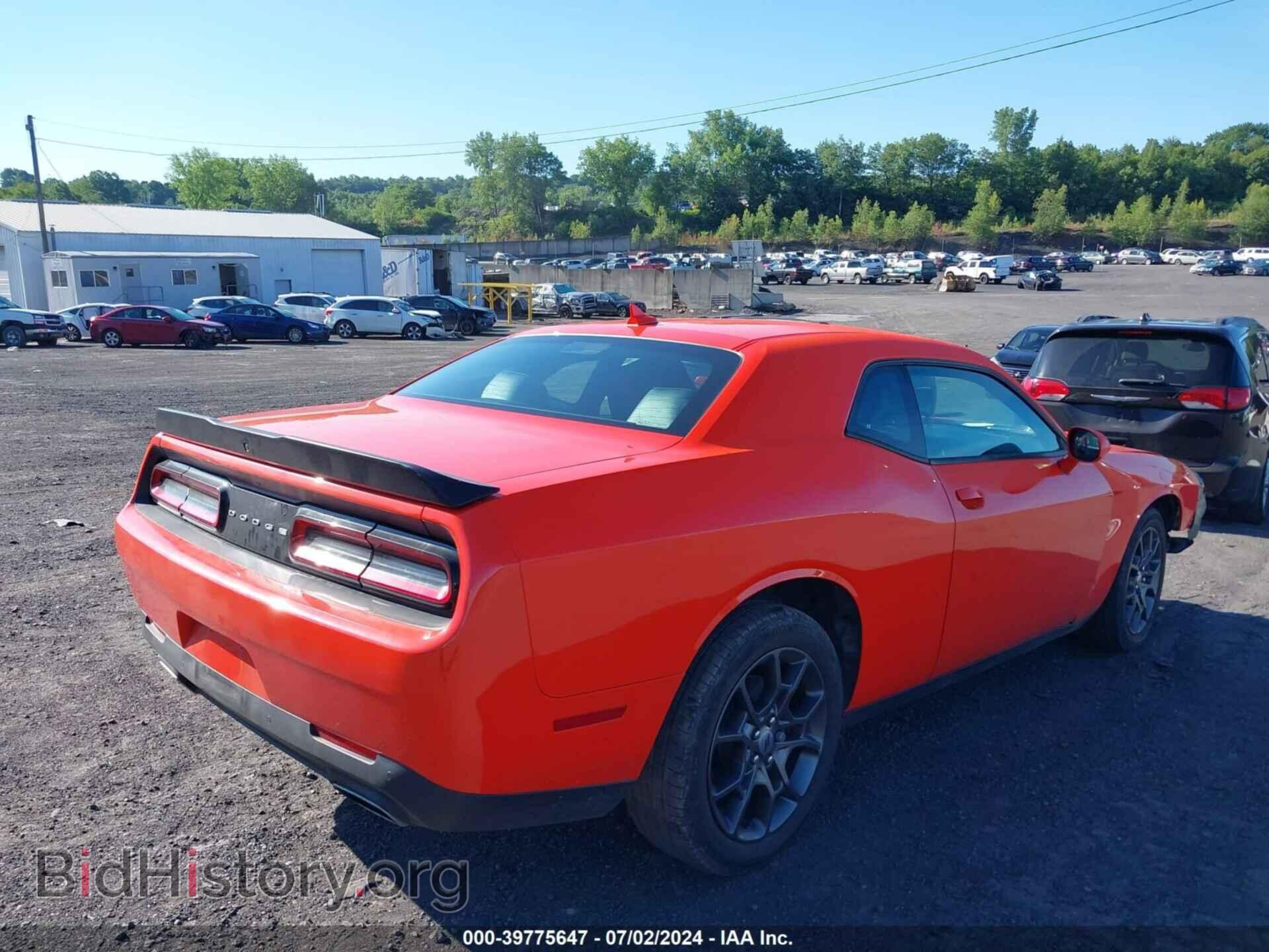 2018 DODGE CHALLENGER - VIN: 2C3CDZGG9JH289020 - Фото 4