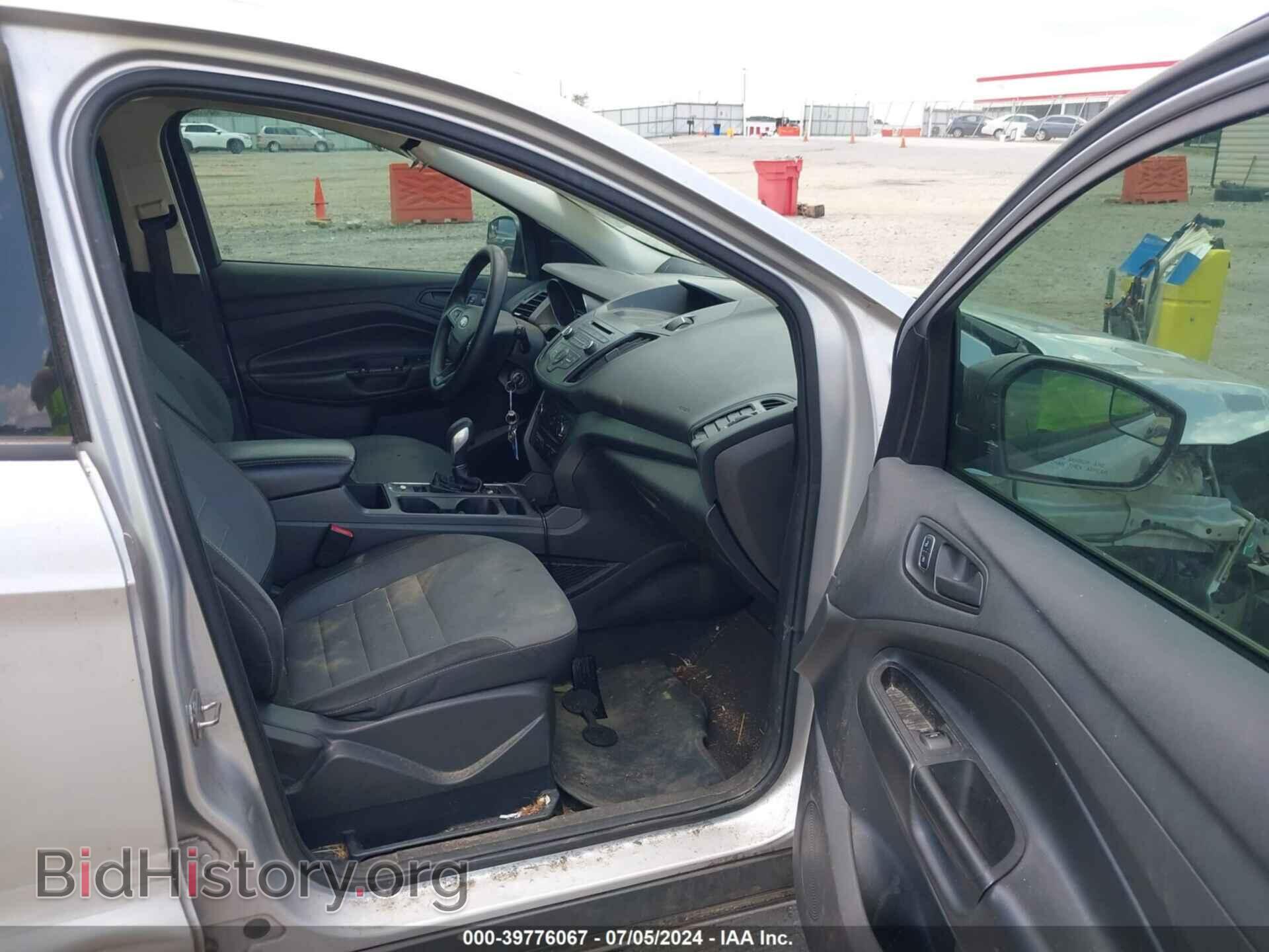 2017 FORD ESCAPE - VIN: 1FMCU0F74HUC18416 - Photo 5