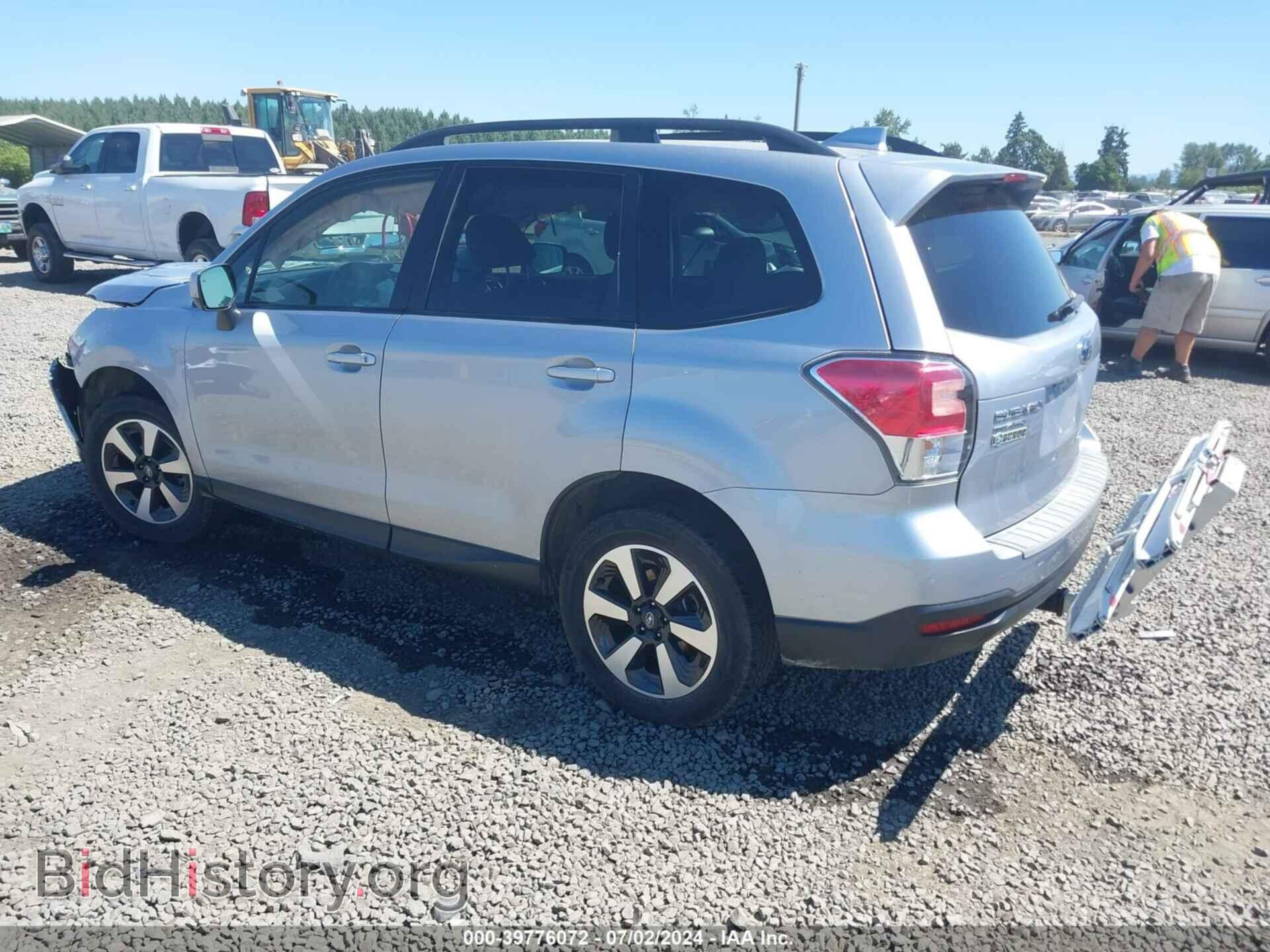 2017 SUBARU FORESTER - VIN: JF2SJAEC7HH589447 - Фото 3