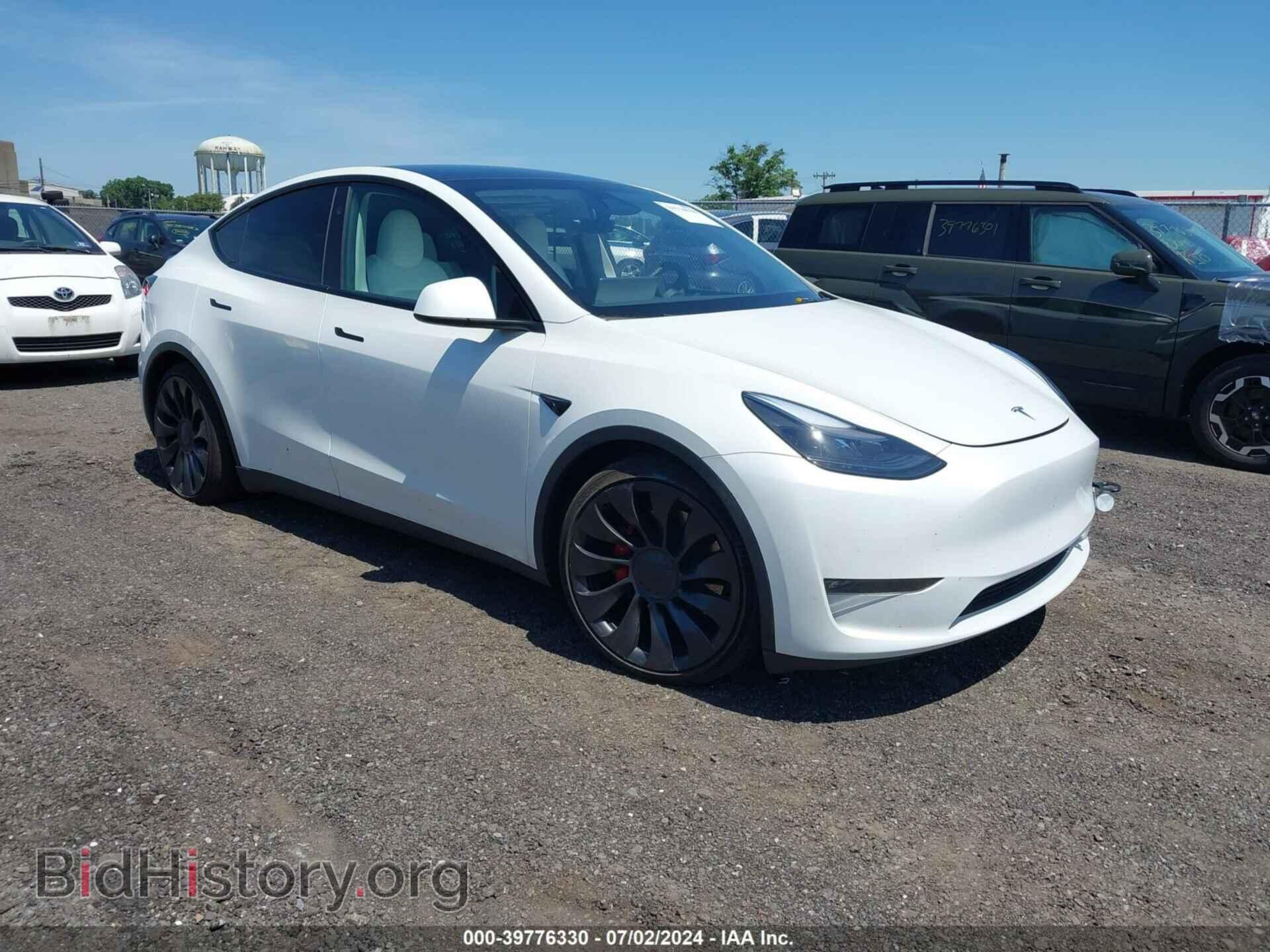 Photo 7SAYGDEF0PF807653 - TESLA MODEL Y 2023