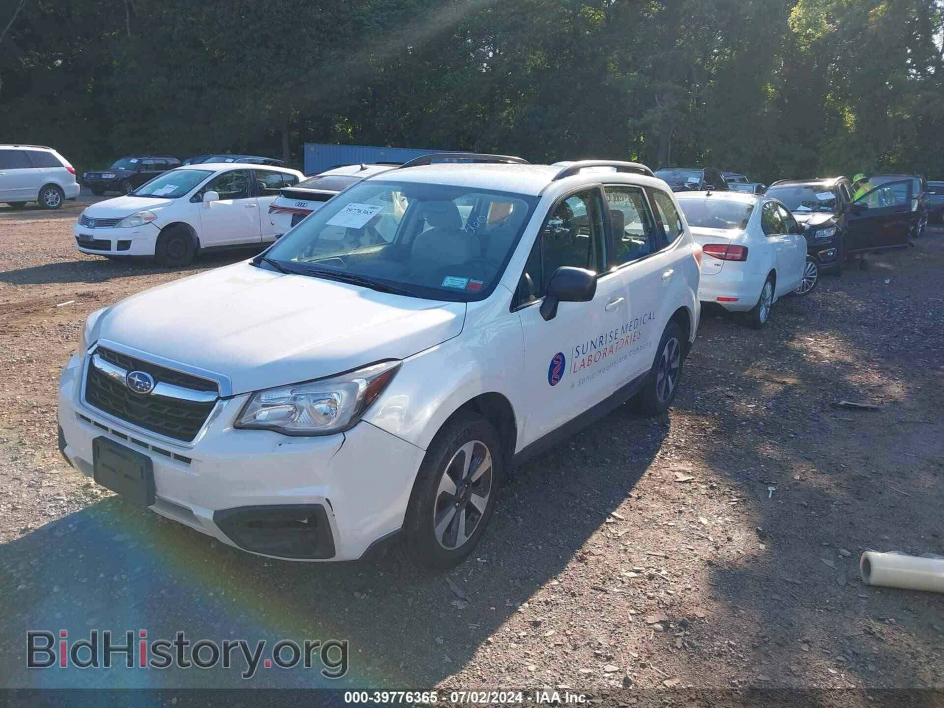 2017 SUBARU FORESTER - VIN: JF2SJABC8HH519878 - Фото 2