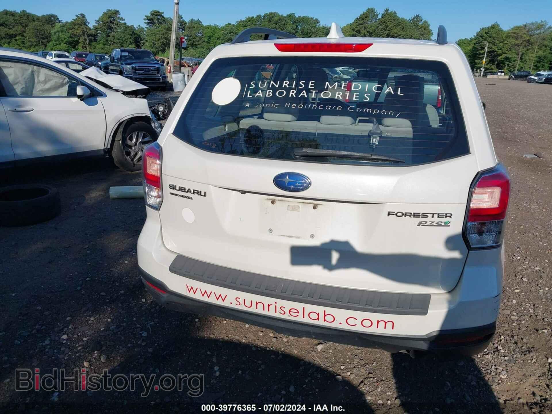 2017 SUBARU FORESTER - VIN: JF2SJABC8HH519878 - Фото 16