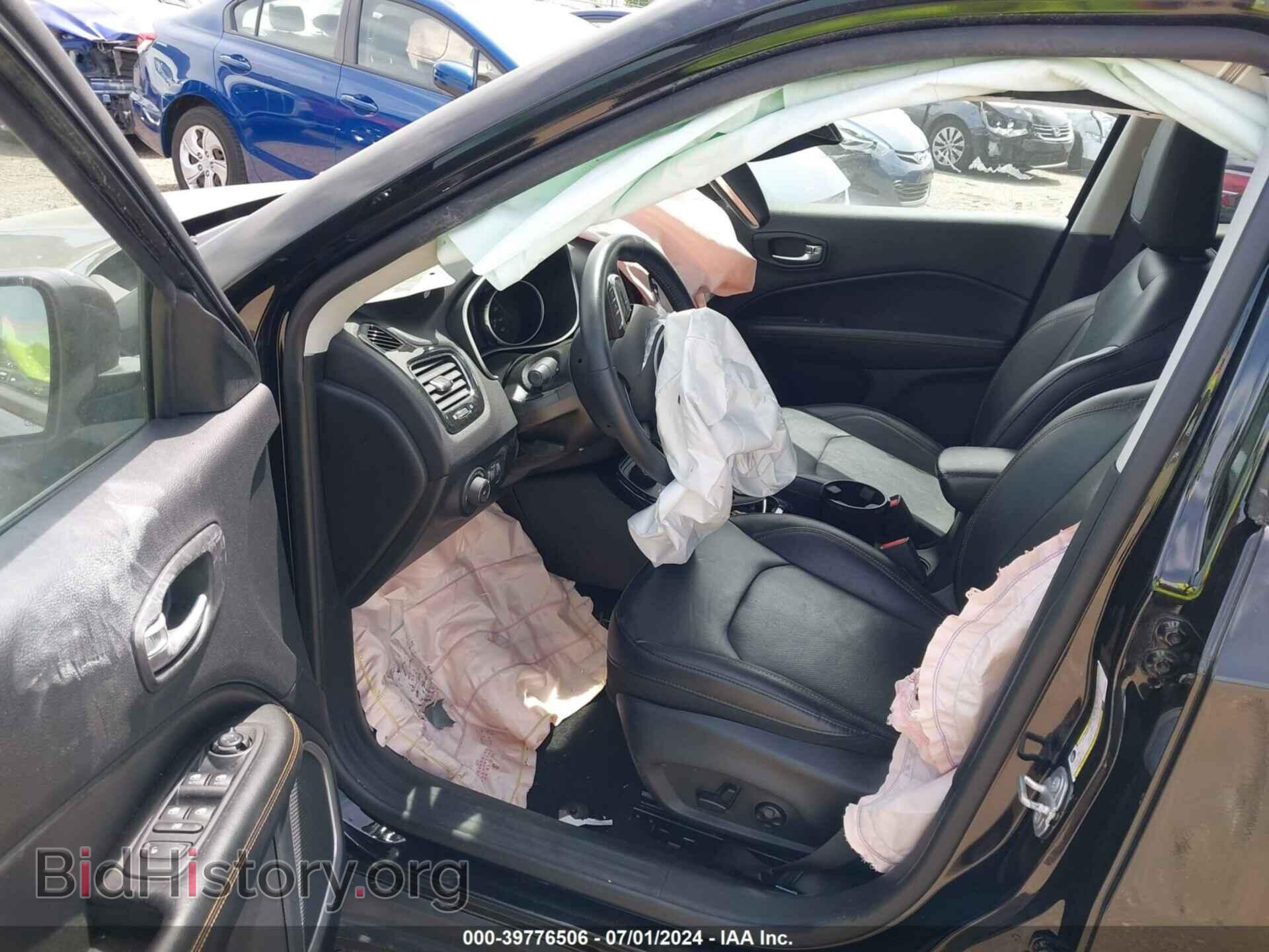 2019 JEEP COMPASS - VIN: 3C4NJDCB5KT742343 - Фото 5