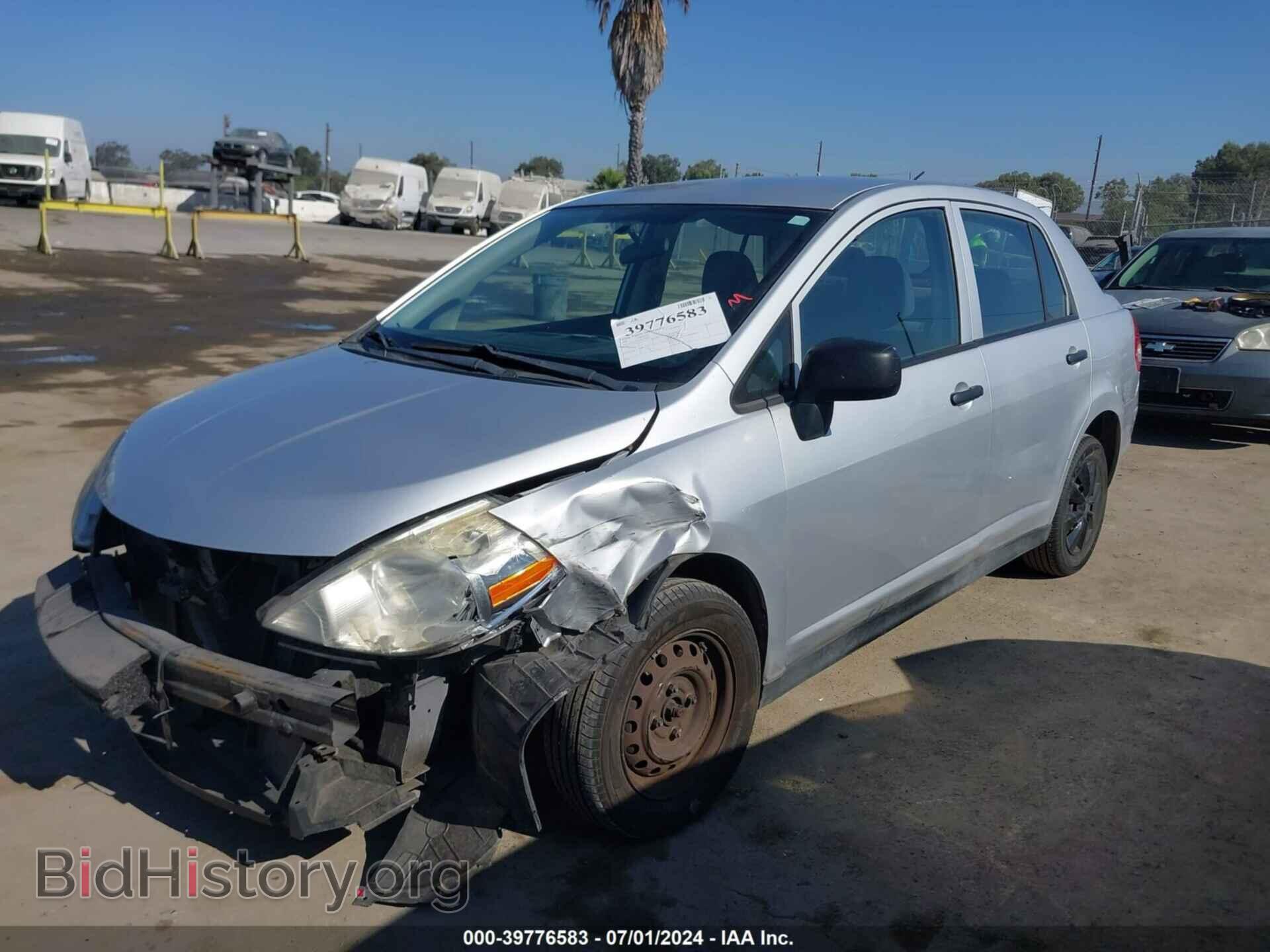 2009 NISSAN VERSA - VIN: 3N1CC11E09L422860 - Фото 2