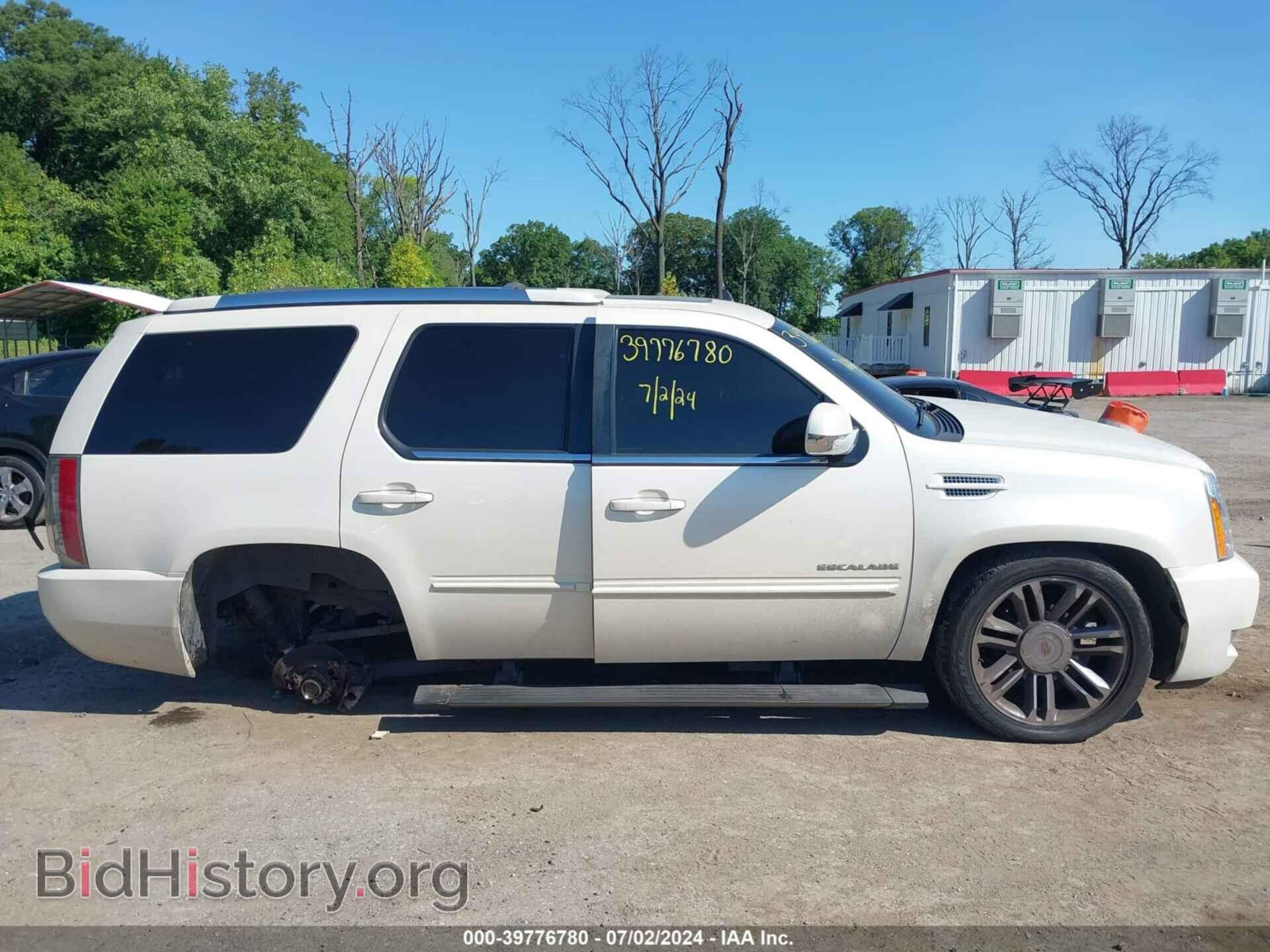 2014 CADILLAC ESCALADE - VIN: 1GYS4CEF6ER133354 - Фото 14