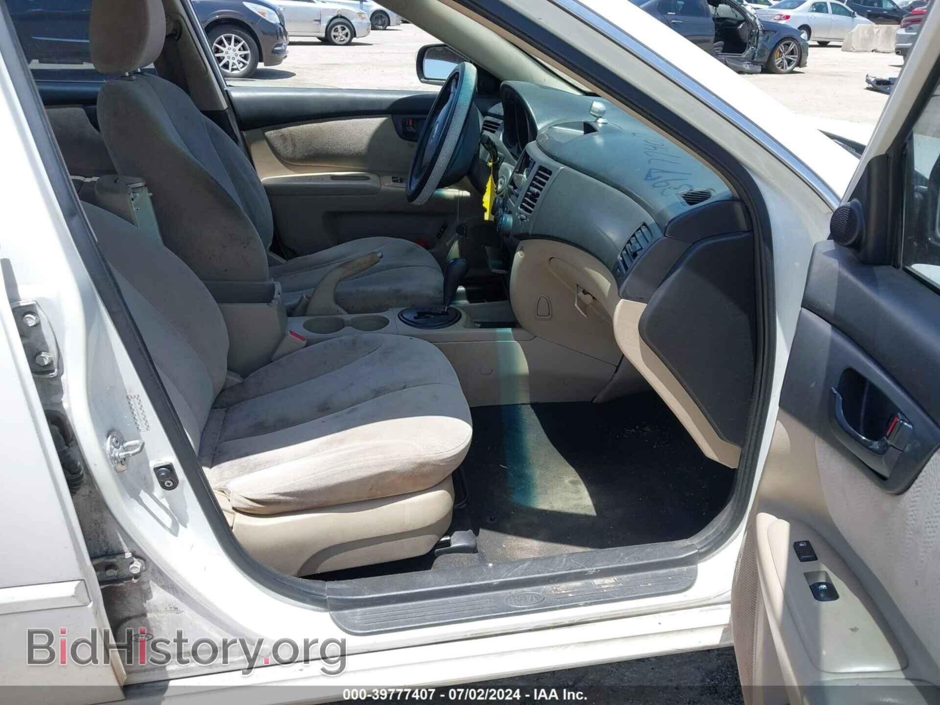 2010 KIA OPTIMA - VIN: KNAGG4A80A5401572 - Фото 5