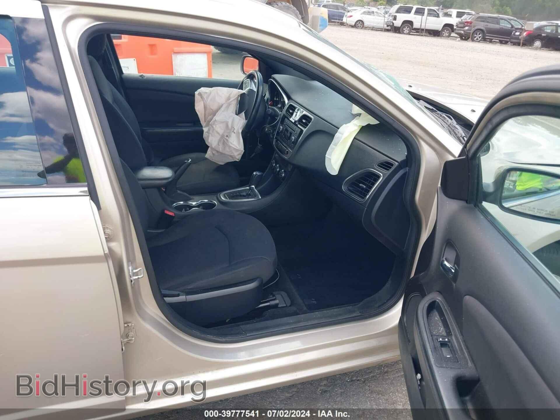 2014 CHRYSLER 200 - VIN: 1C3CCBBG4EN106573 - Фото 5