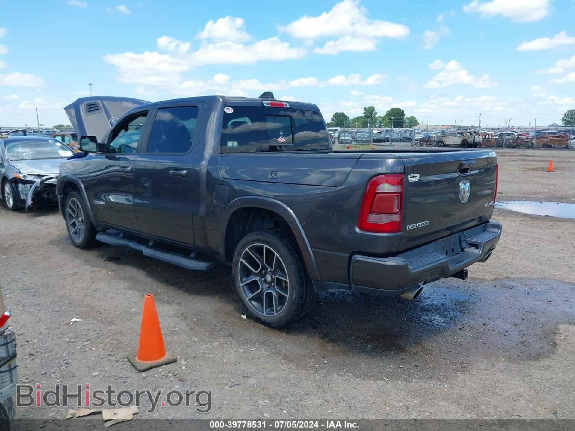 2019 RAM 1500 - VIN: 1C6SRFJT8KN694945 - Фото 3