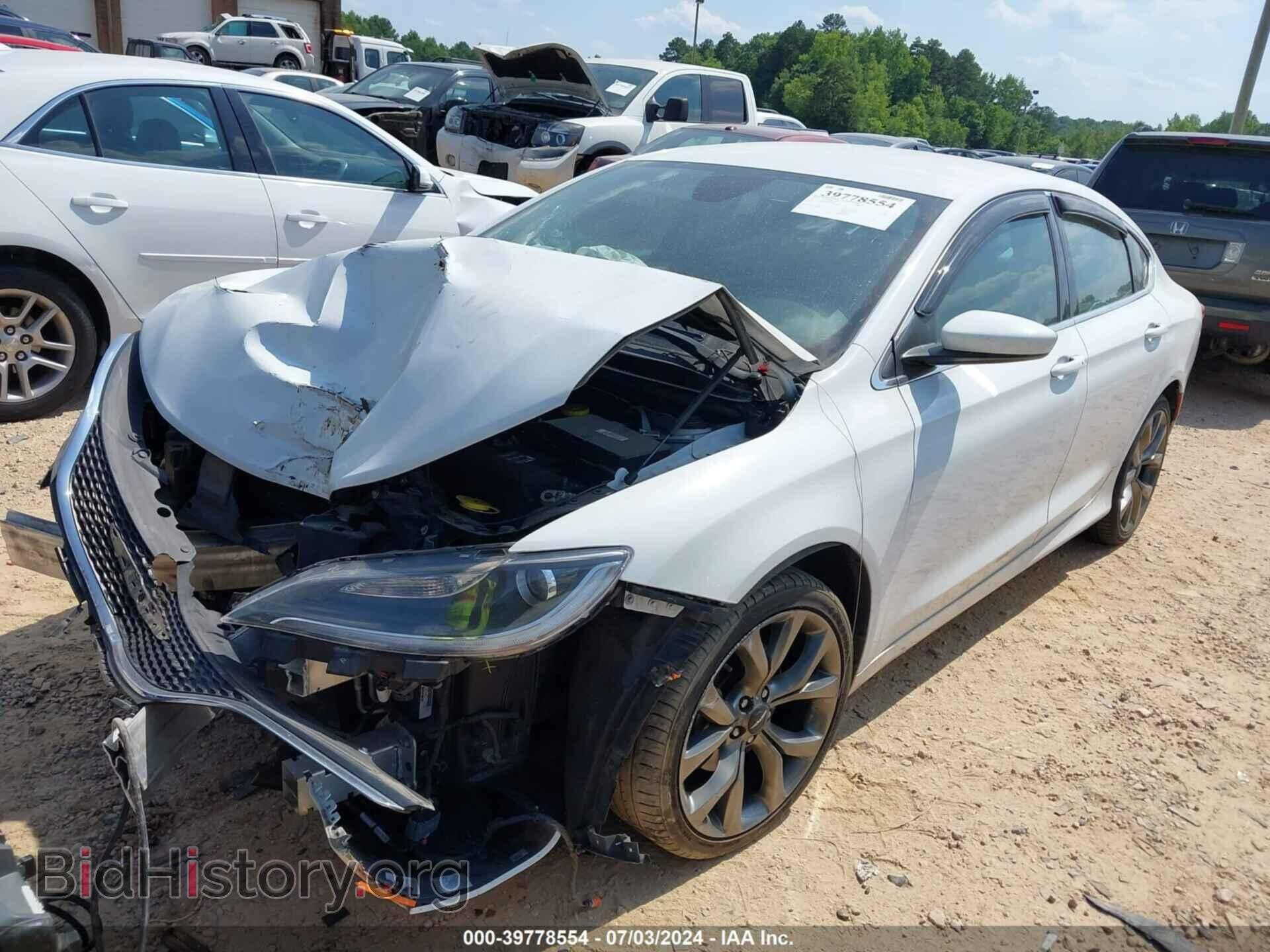 2015 CHRYSLER 200 - VIN: 1C3CCCAB2FN533666 - Фото 2