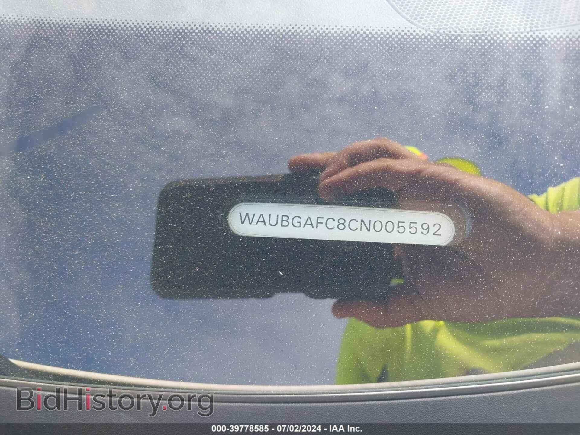 2012 AUDI A6 - VIN: WAUBGAFC8CN005592 - Фото 9