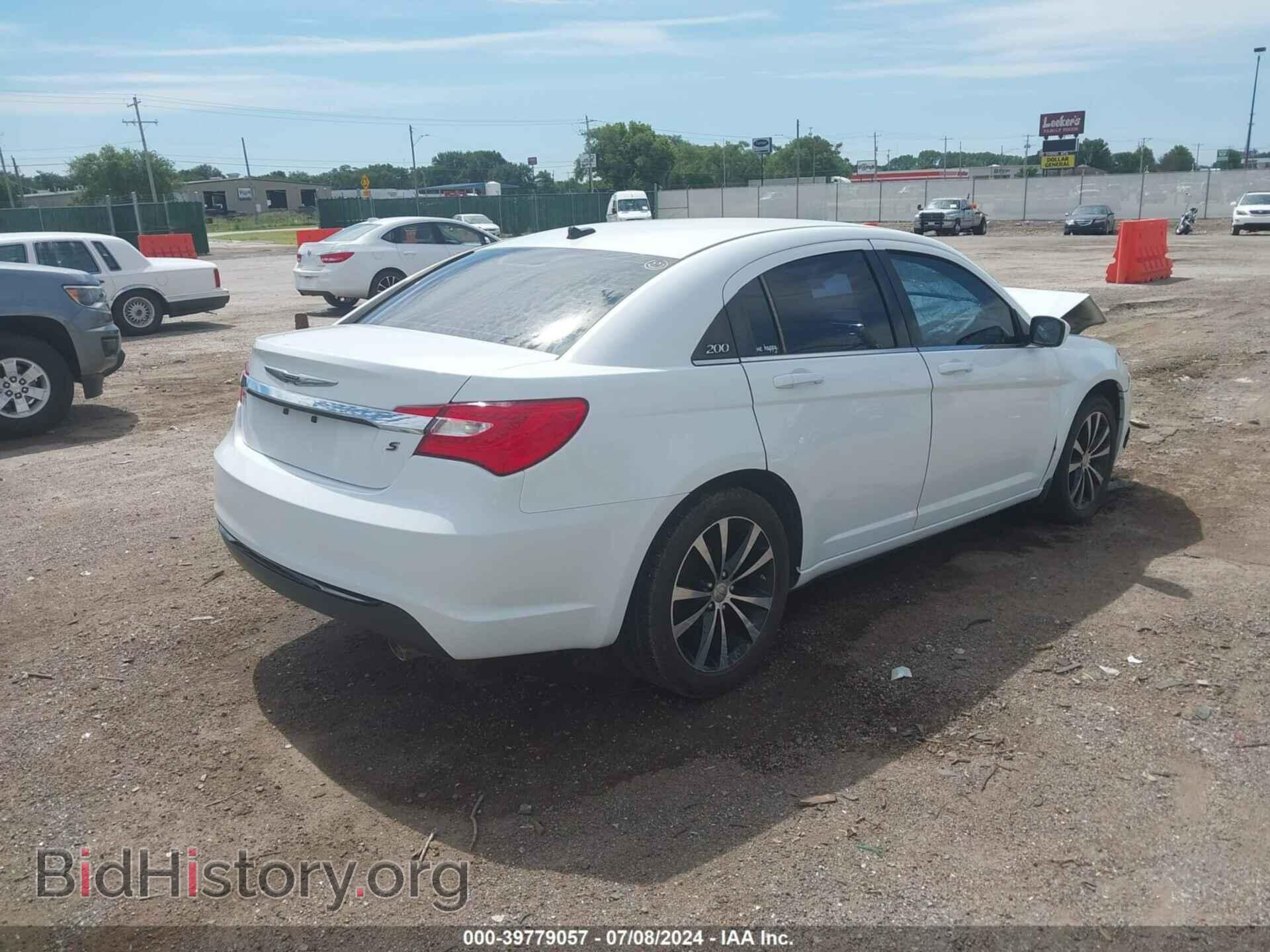 2013 CHRYSLER 200 - VIN: 1C3CCBBG7DN716563 - Фото 4