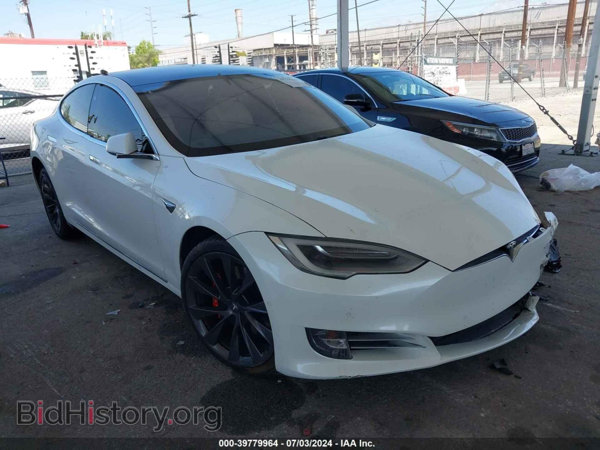 Photo 5YJSA1E41LF366496 - TESLA MODEL S 2020