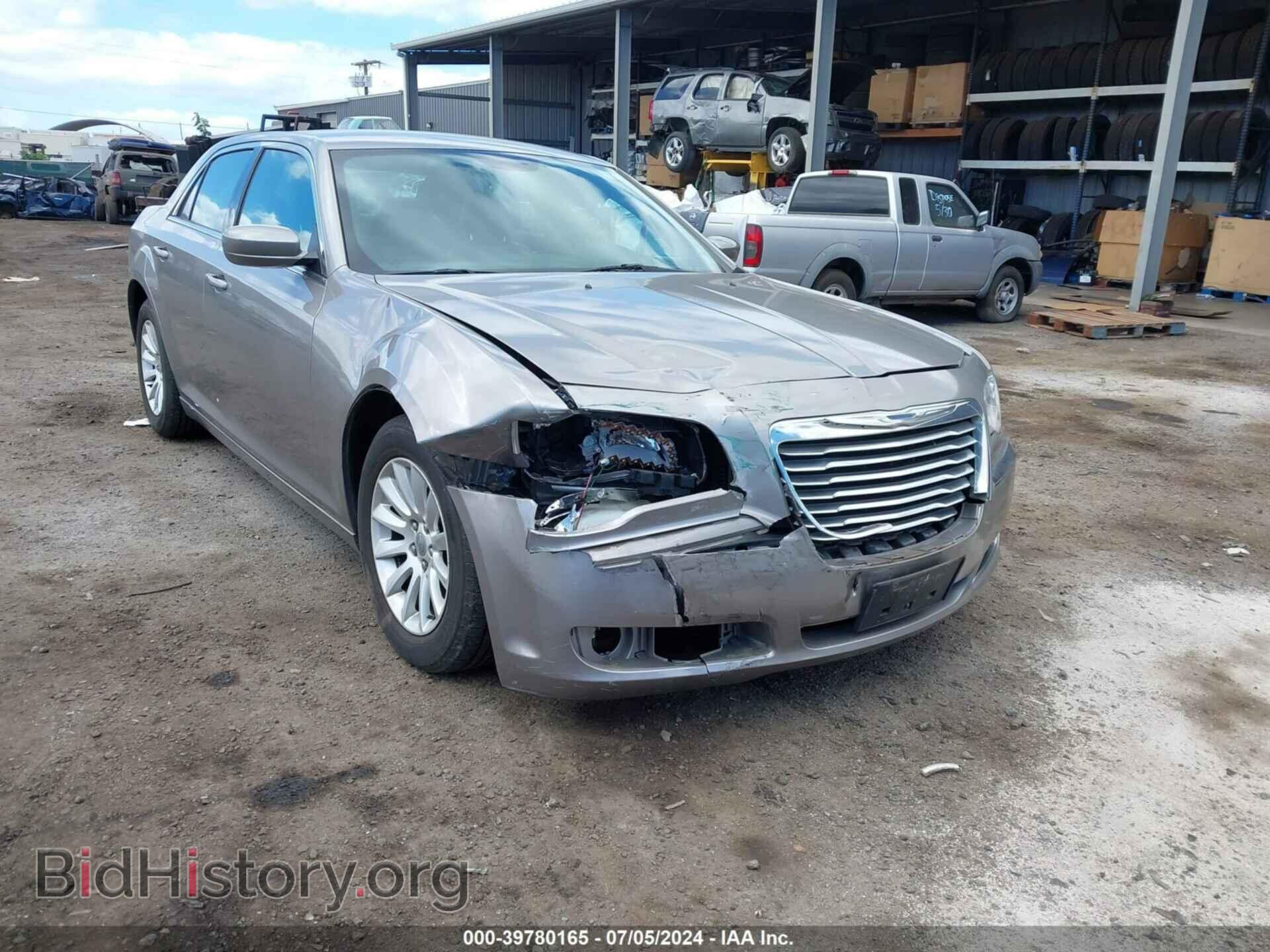 2014 CHRYSLER 300 - VIN: 2C3CCAAG7EH236870 - Фото 6