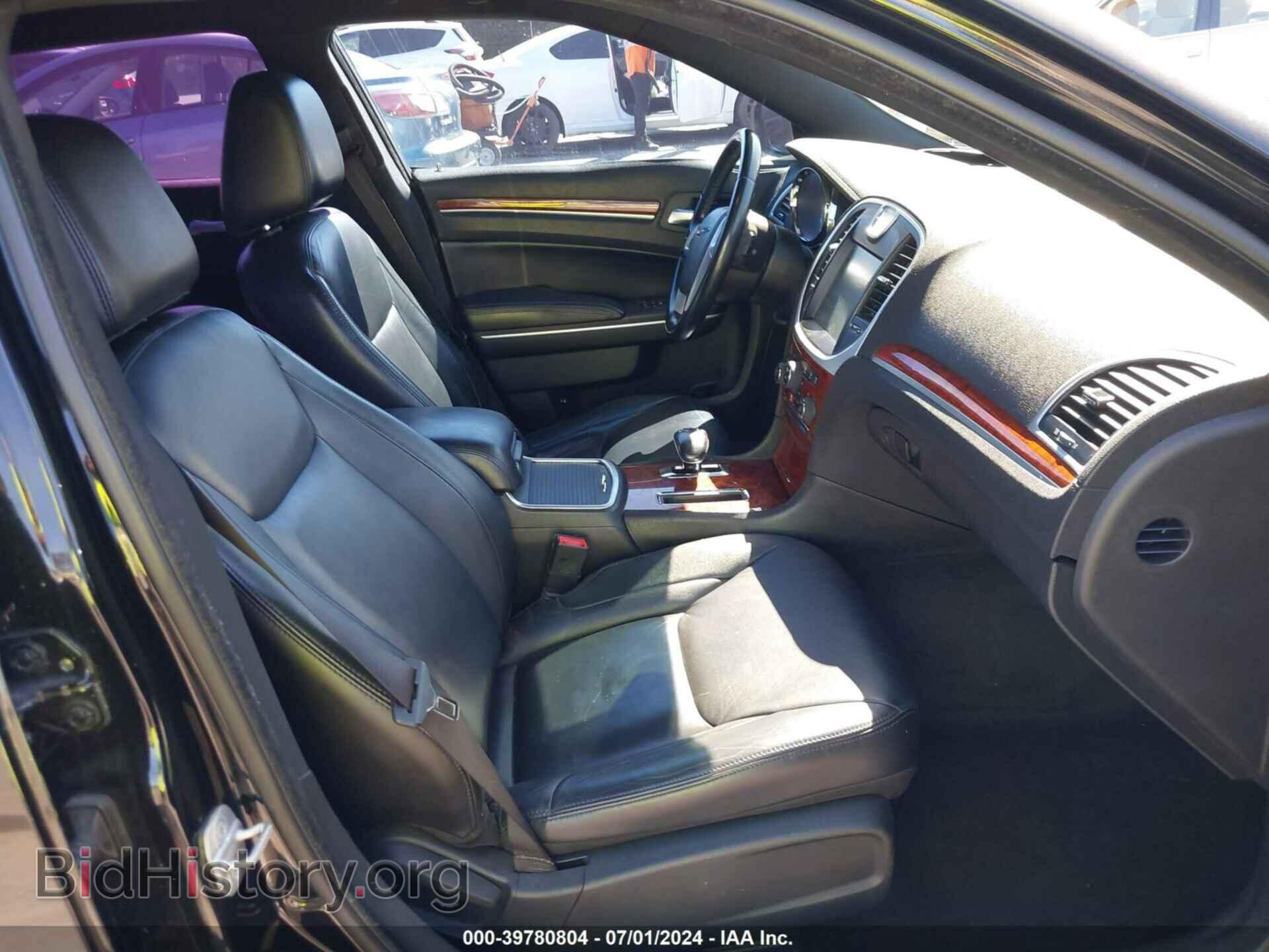 2014 CHRYSLER 300 - VIN: 2C3CCAAG2EH140788 - Фото 5