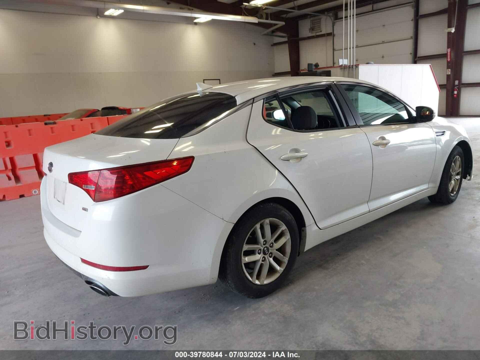 2011 KIA OPTIMA - VIN: KNAGM4A75B5090688 - Фото 4