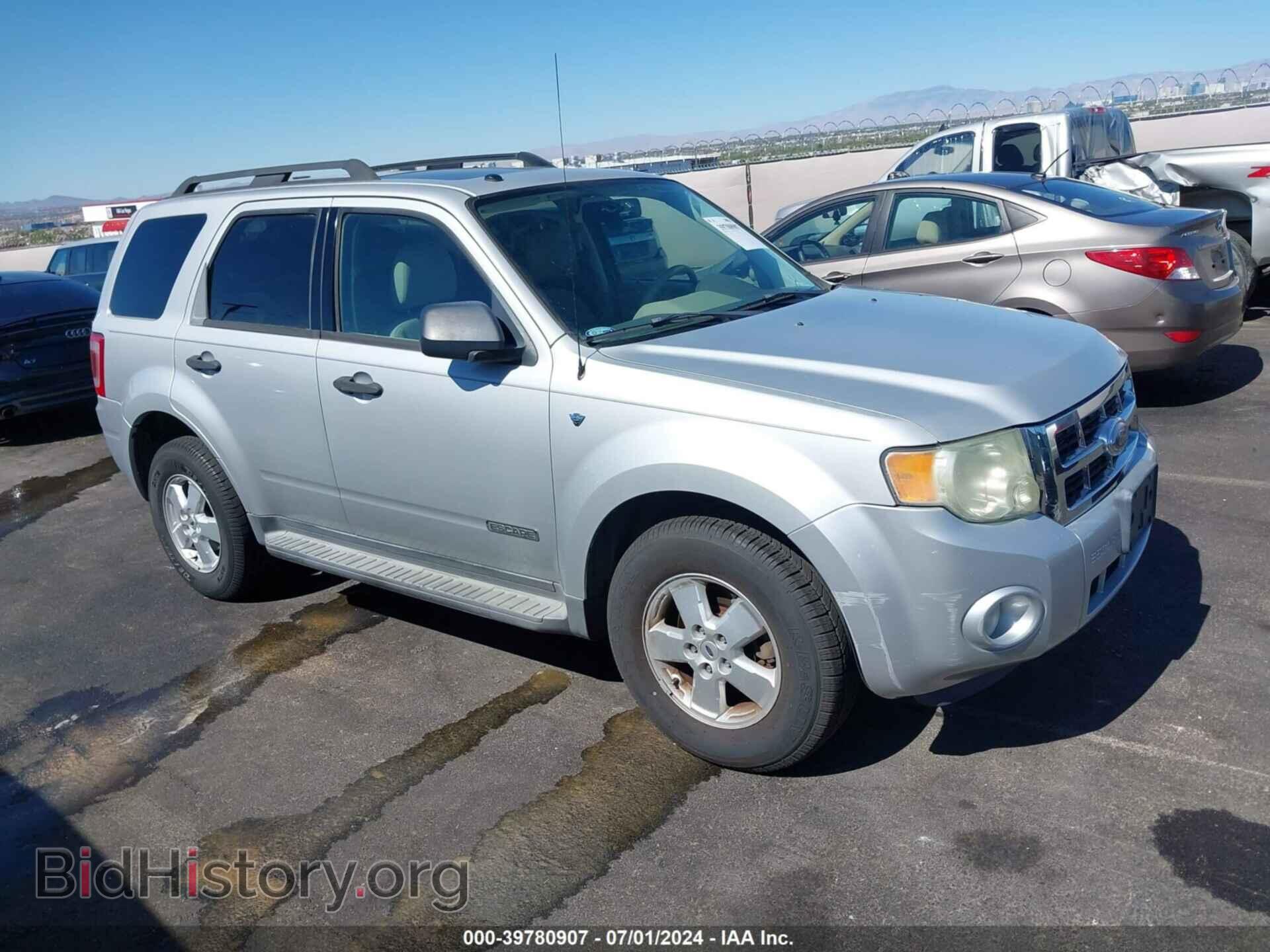 Photo 1FMCU03148KB34530 - FORD ESCAPE 2008