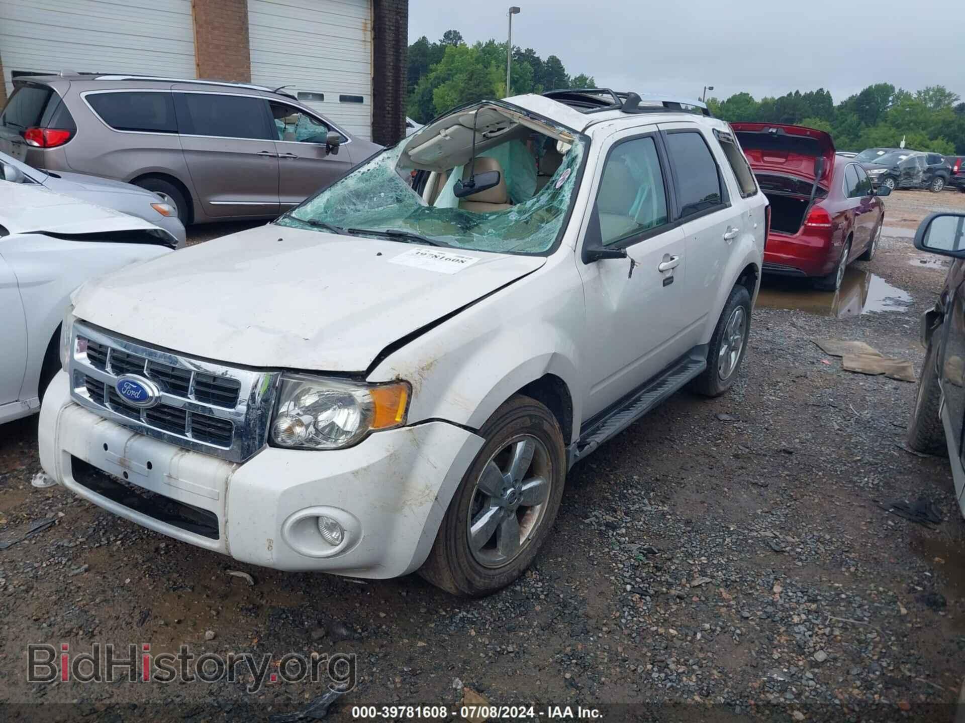 2011 FORD ESCAPE - VIN: 1FMCU0E70BKC21723 - Фото 2
