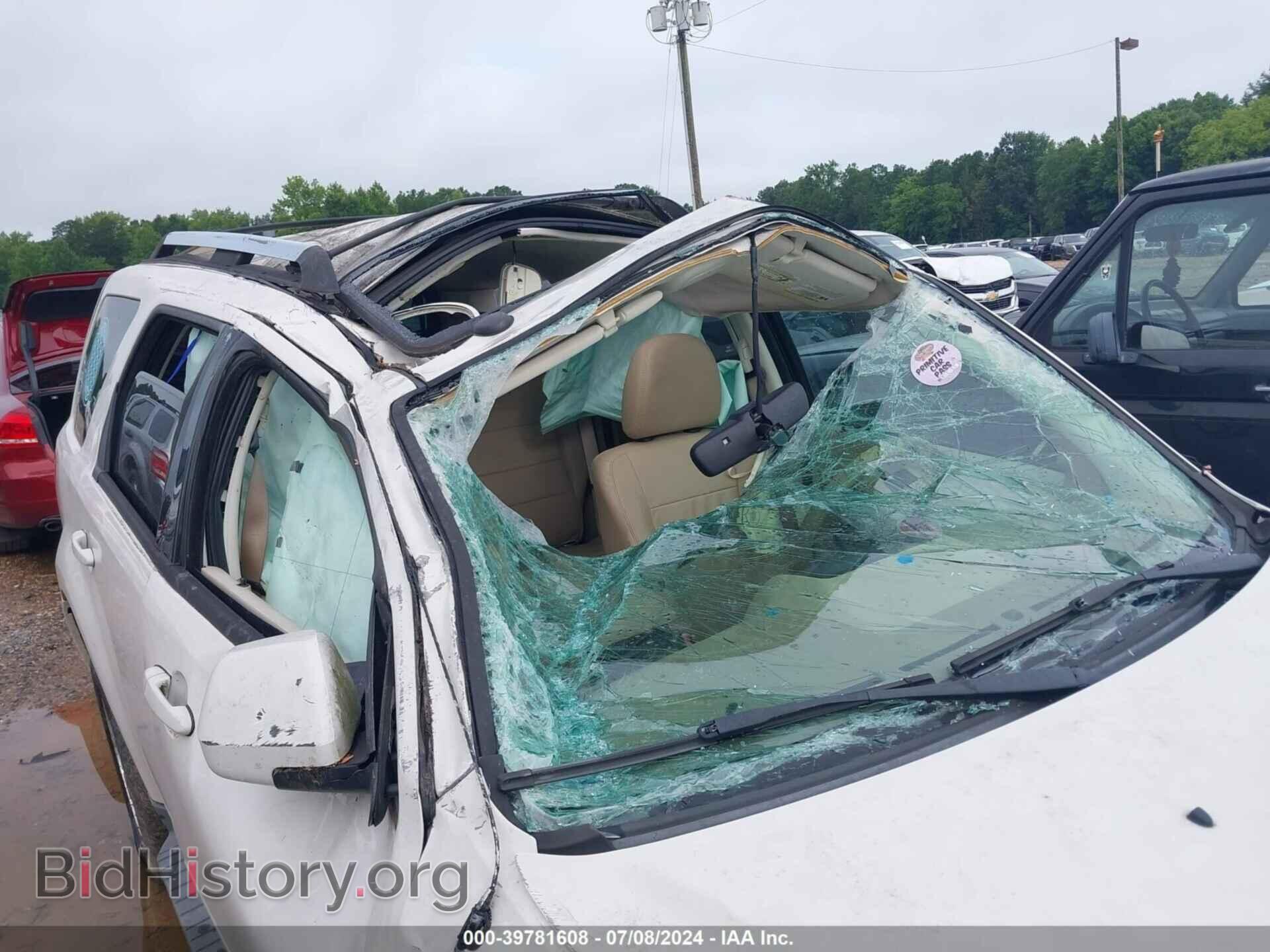 2011 FORD ESCAPE - VIN: 1FMCU0E70BKC21723 - Фото 6