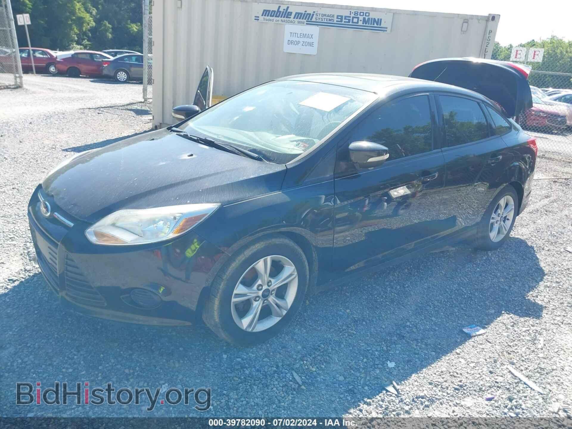 2014 FORD FOCUS - VIN: 1FADP3F2XEL458096 - Фото 2