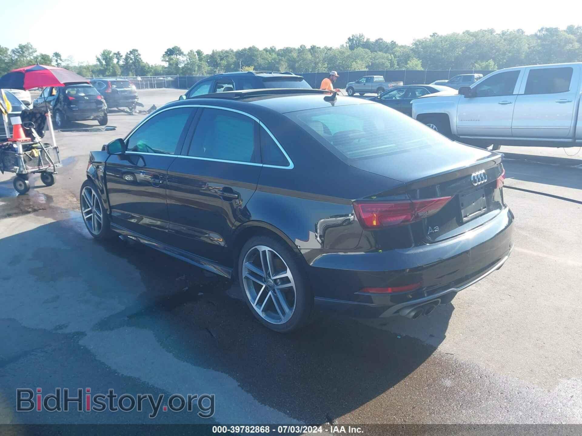 2018 AUDI A3 - VIN: WAUGUGFF8J1085802 - Фото 3