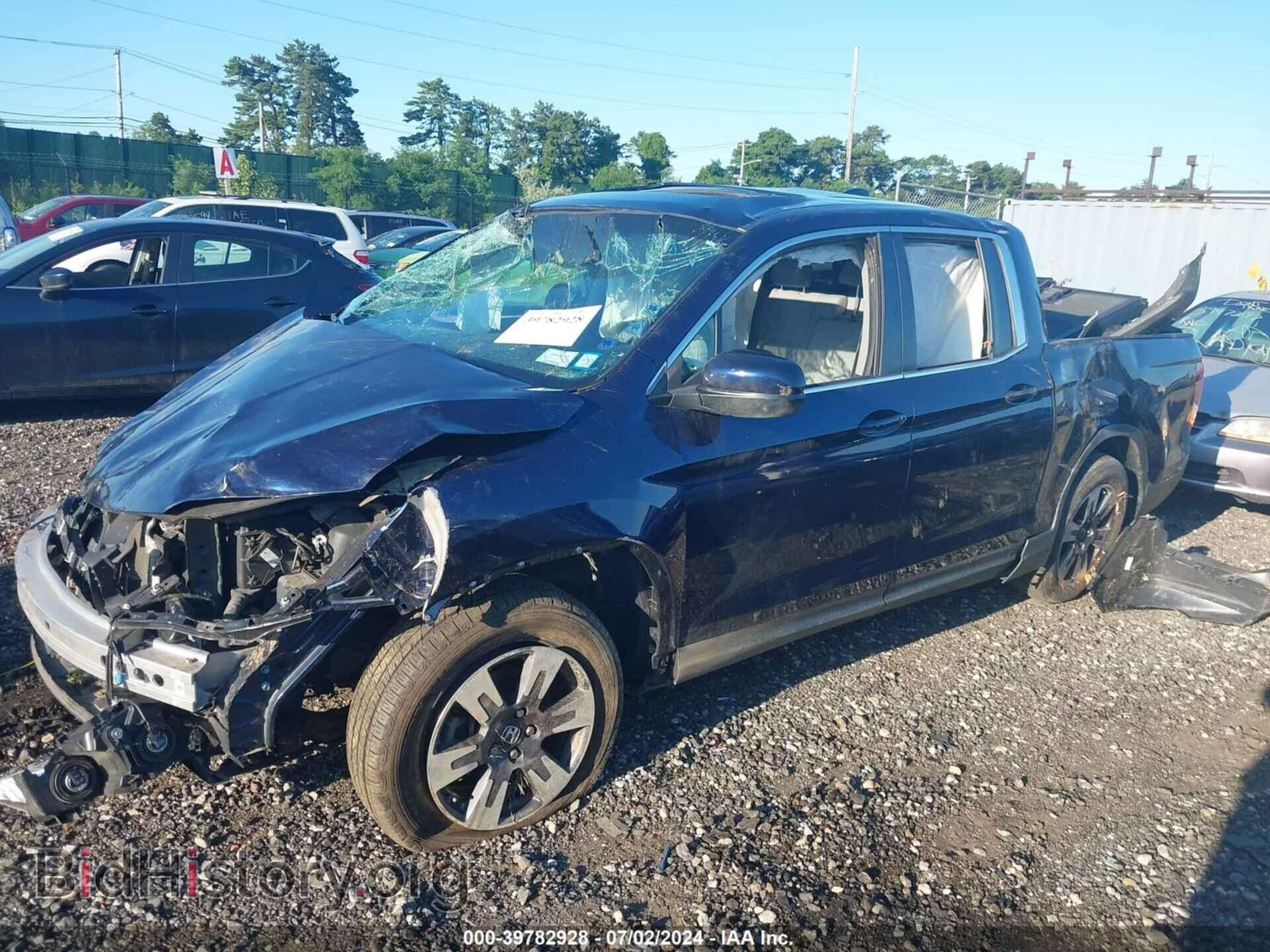 2019 HONDA RIDGELINE - VIN: 5FPYK3F50KB044982 - Фото 2