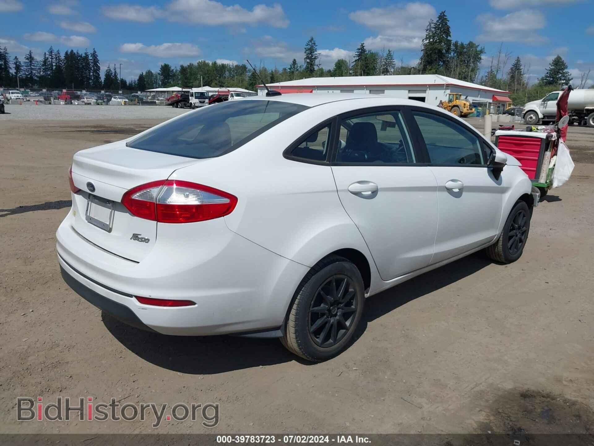 2017 FORD FIESTA - VIN: 3FADP4AJ9HM117456 - Фото 4