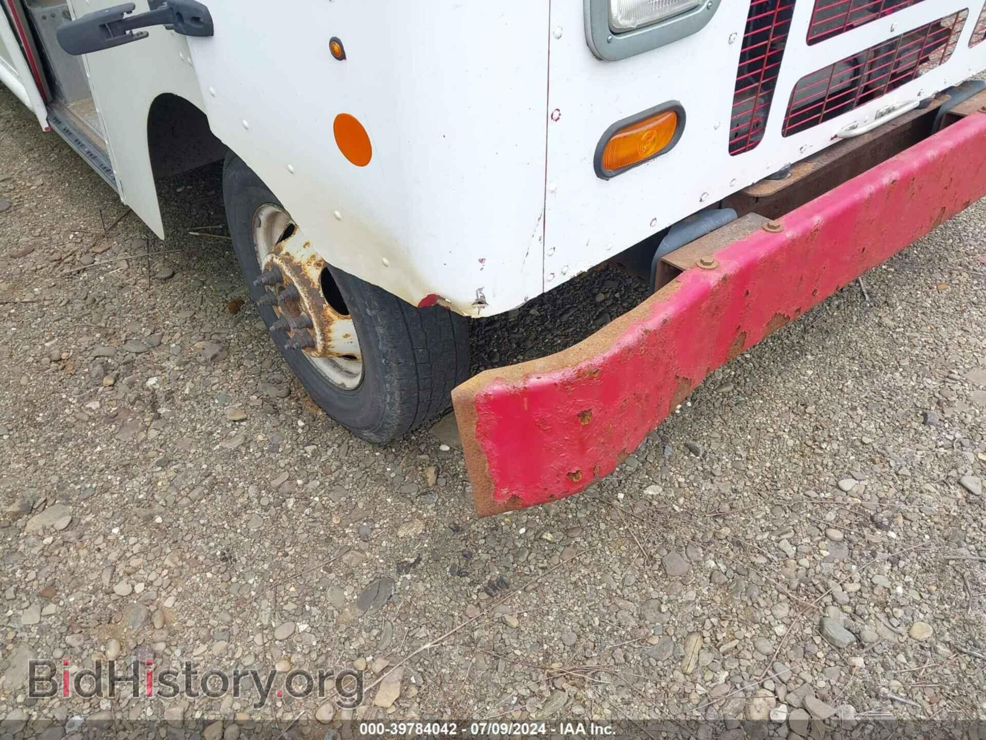 2011 FORD E-350 STRIPPED - VIN: 1FC2E3KL9BDA69333 - Photo 6