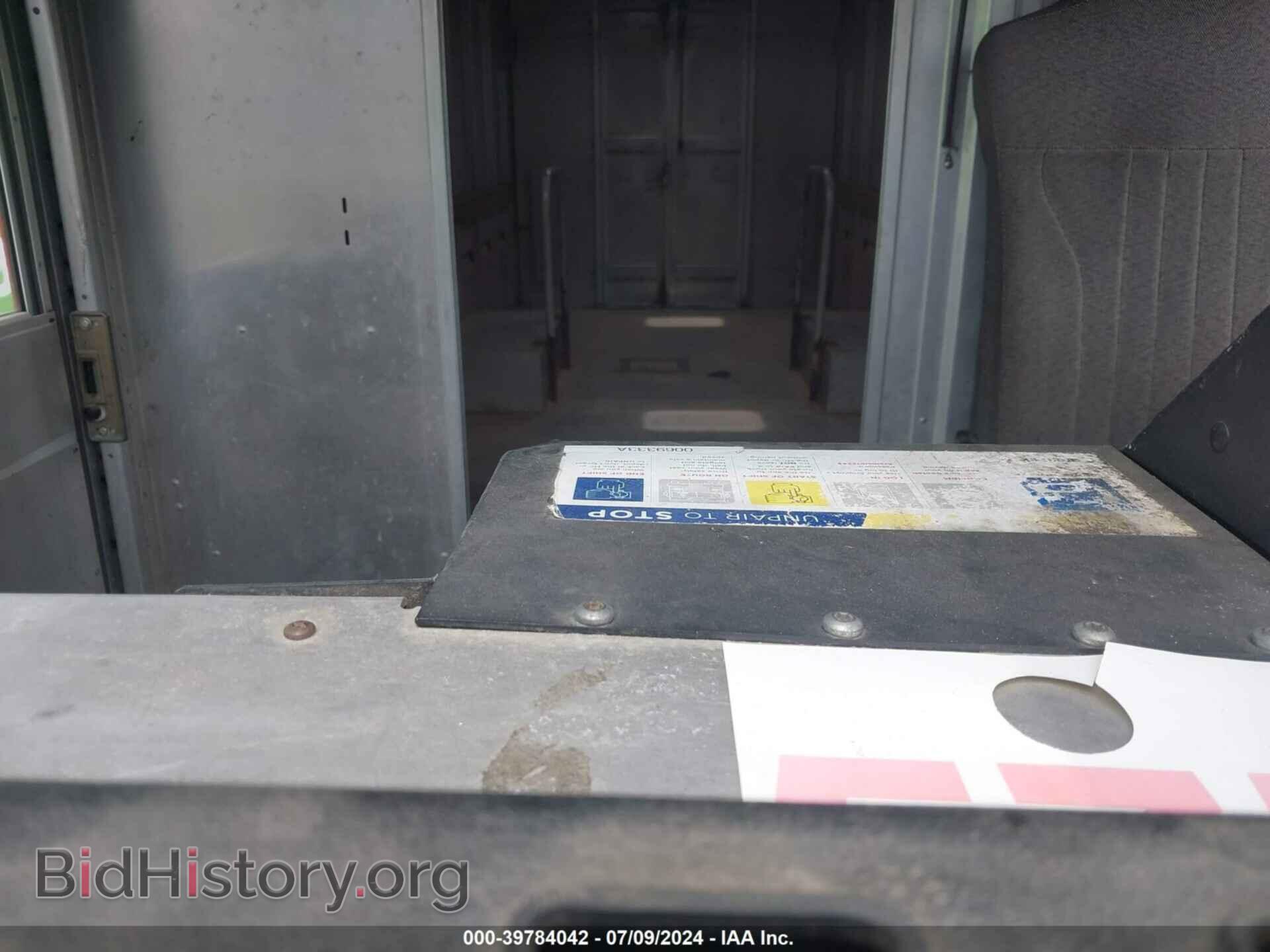 2011 FORD E-350 STRIPPED - VIN: 1FC2E3KL9BDA69333 - Photo 9