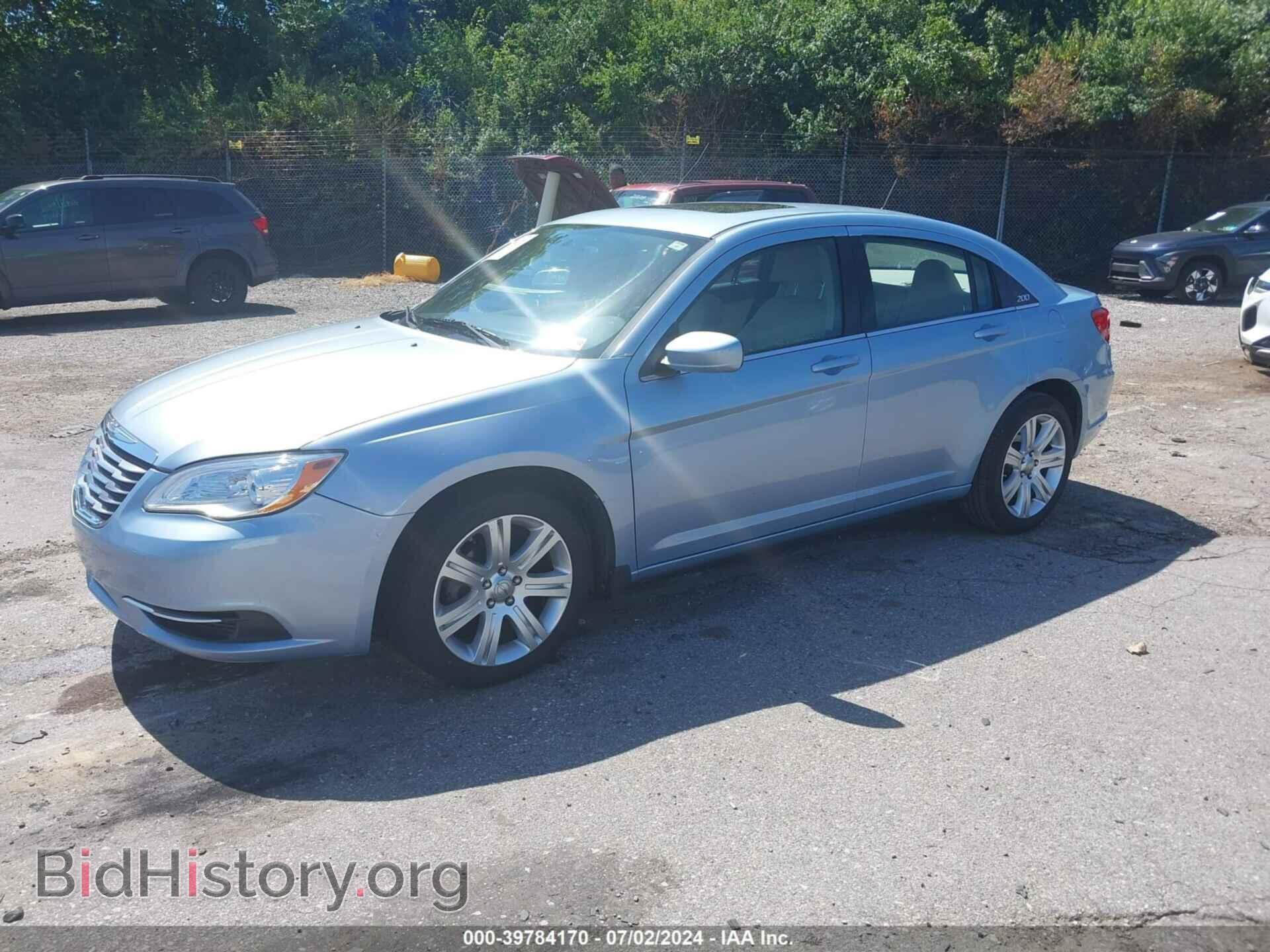 2013 CHRYSLER 200 - VIN: 1C3CCBBB3DN516316 - Photo 2