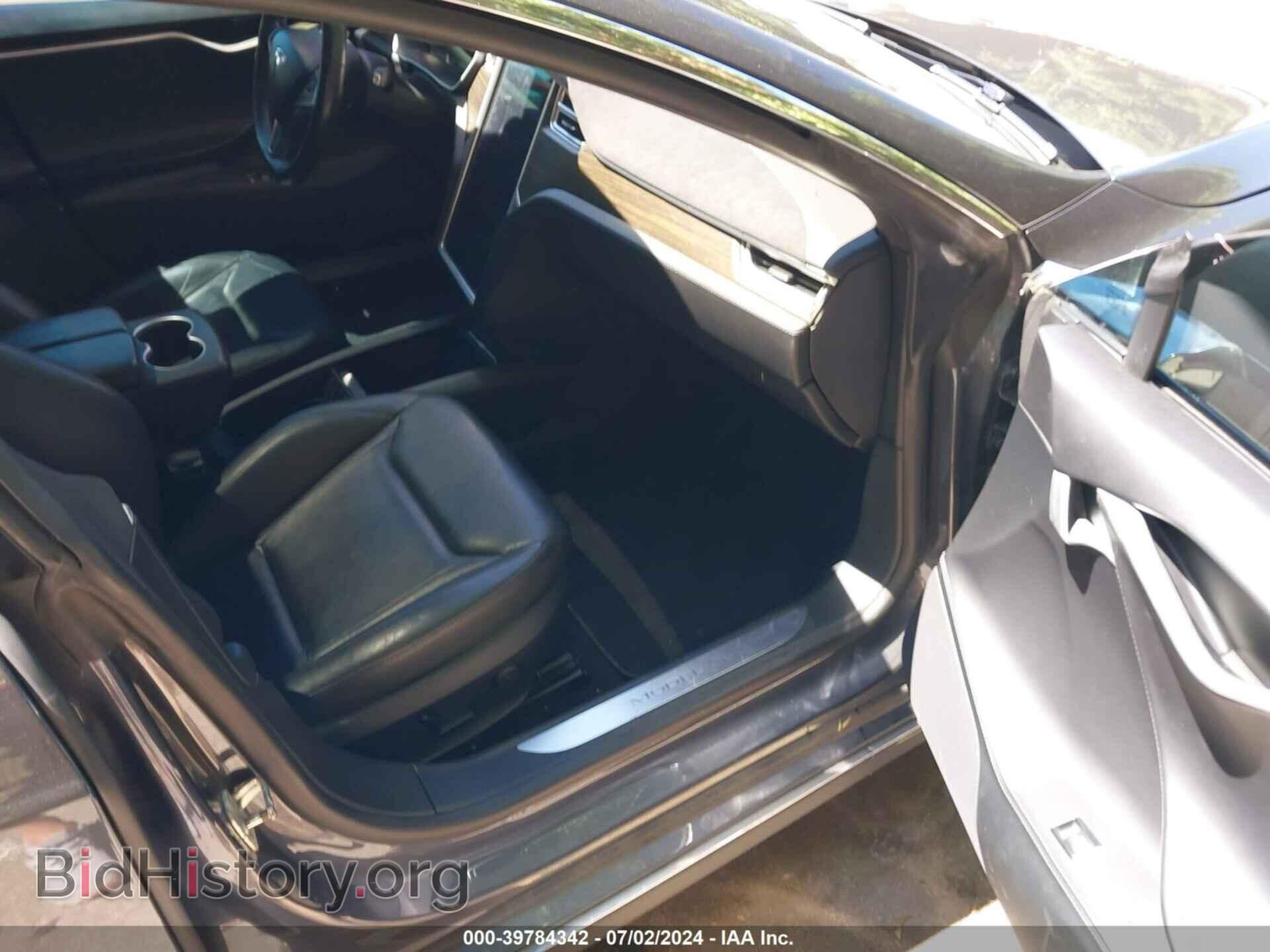 2015 TESLA MODEL S - VIN: 5YJSA1E27FF113010 - Фото 5